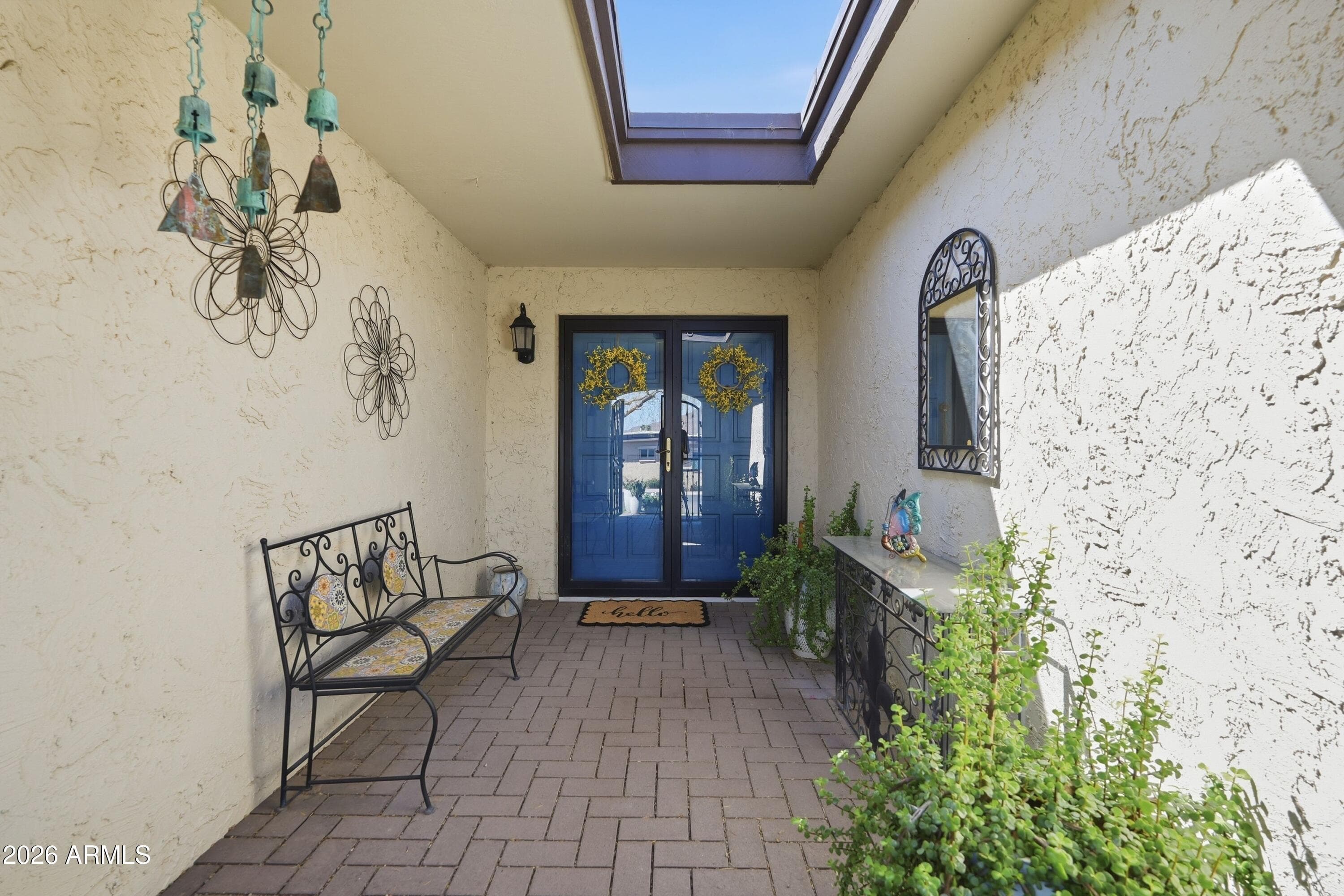 6043 E Lewis Ave — photo 1