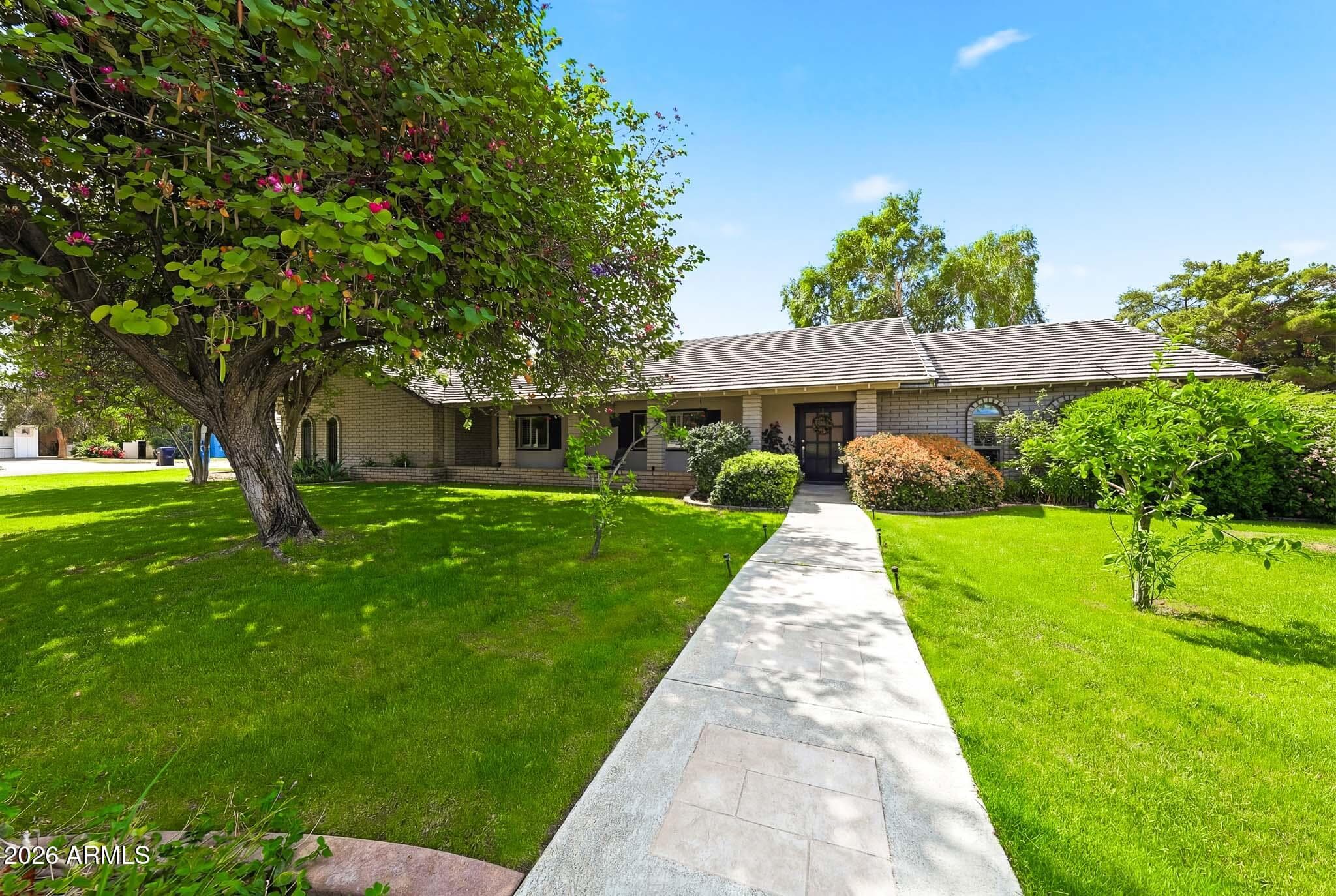 7502 N 10th St — photo 26