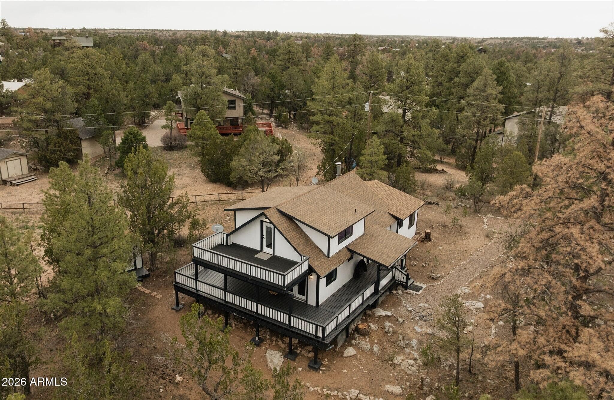 3326 Homestead Dr — photo 1