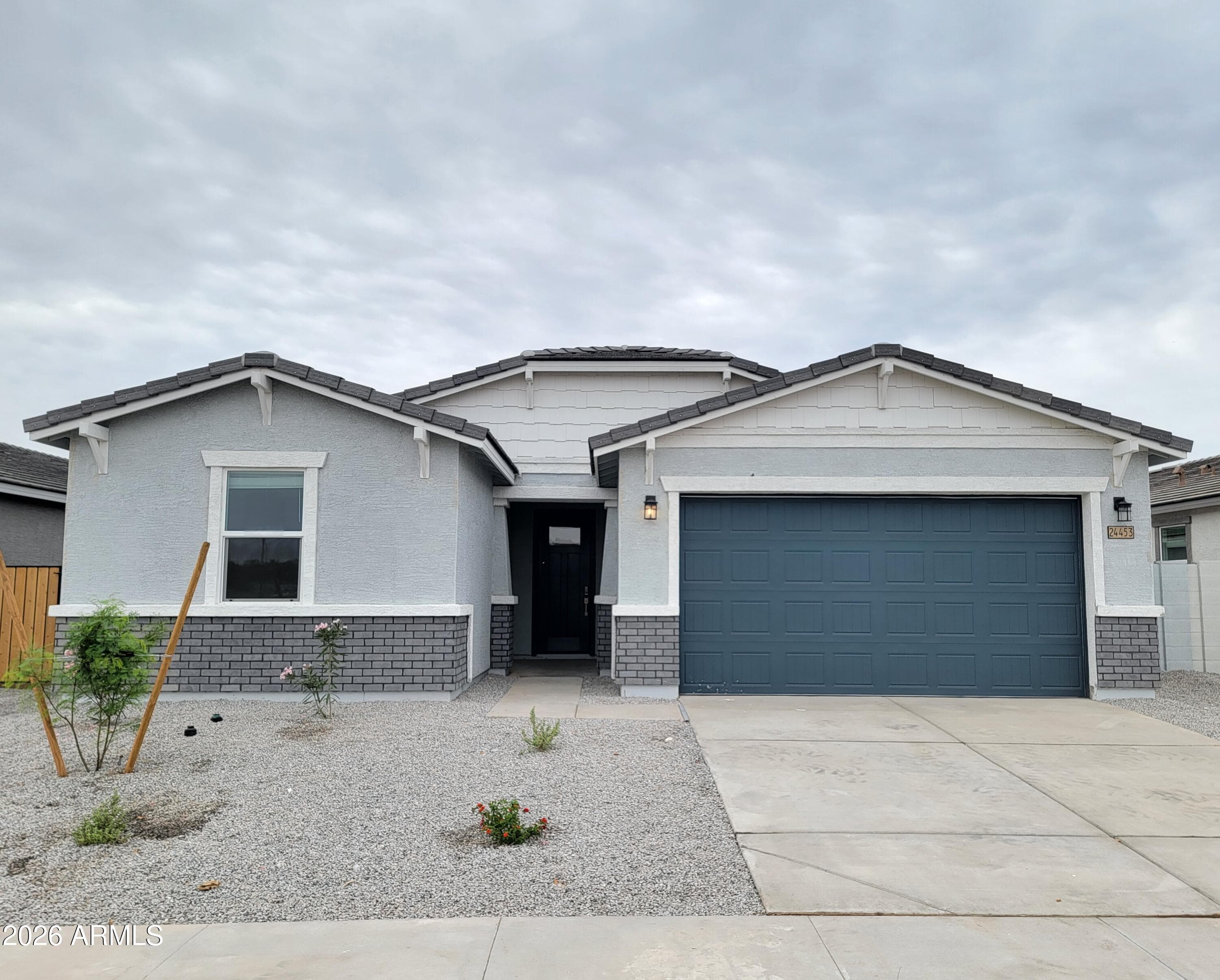 24453 W Siesta Dr — photo 1