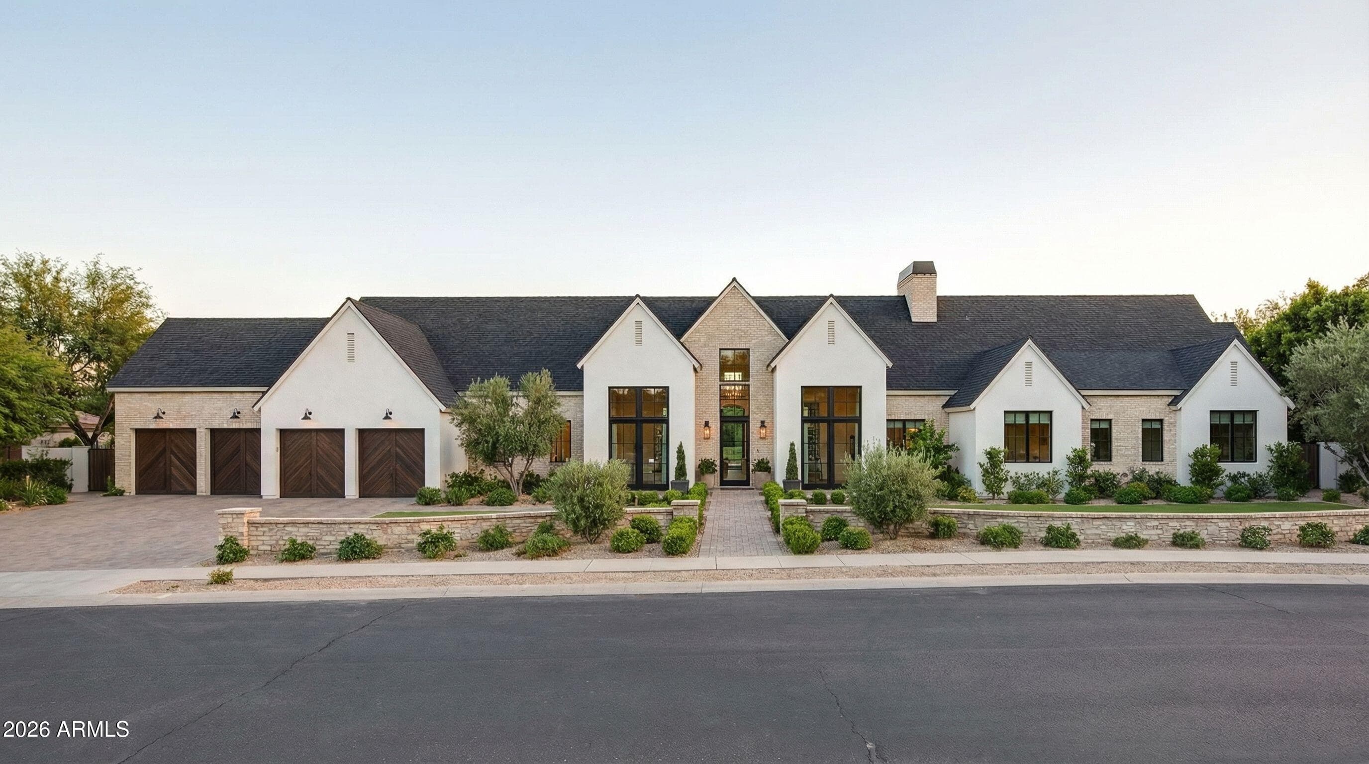 12836 N 60th St — photo 1