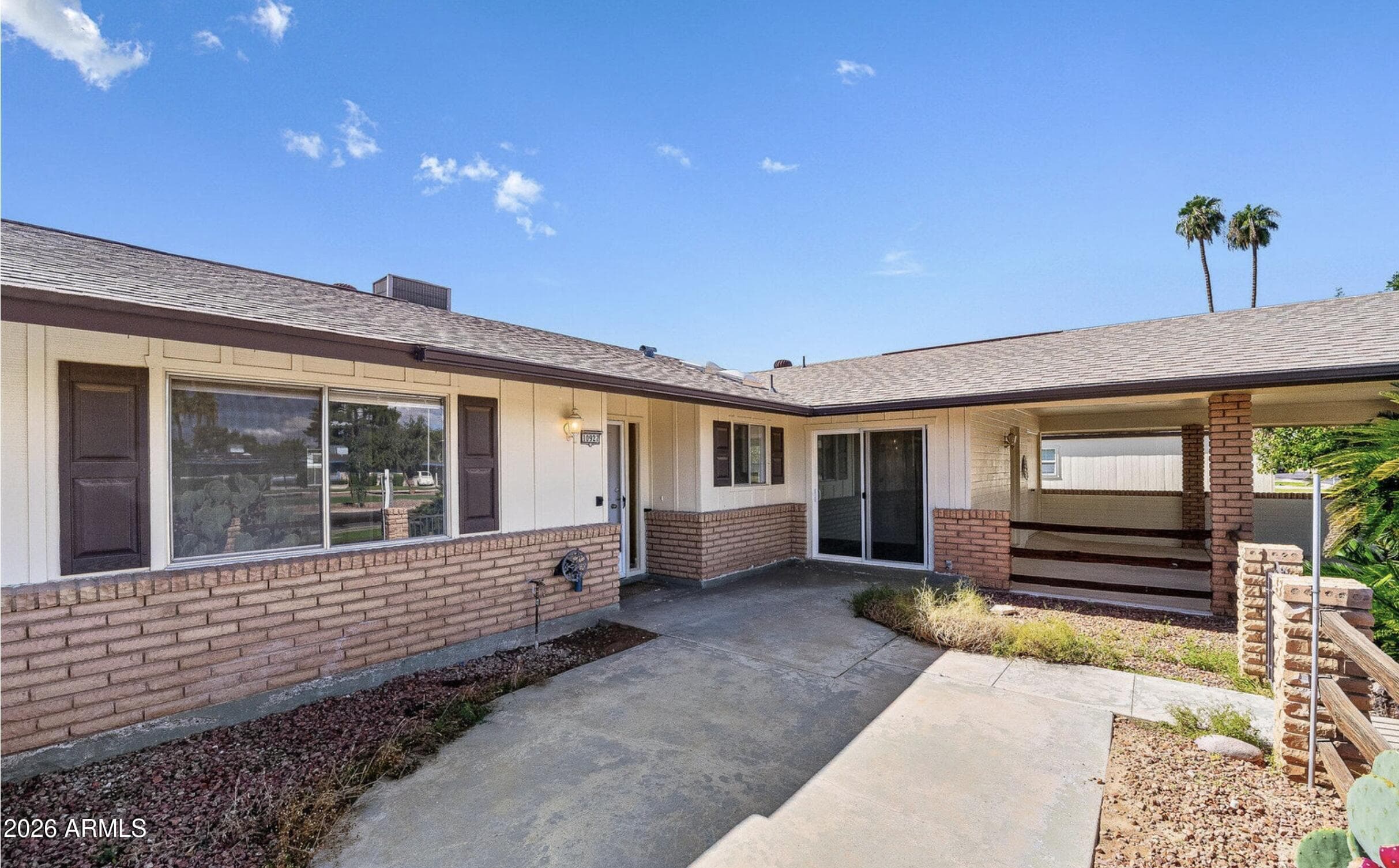 10927 W Peoria Ave — photo 1