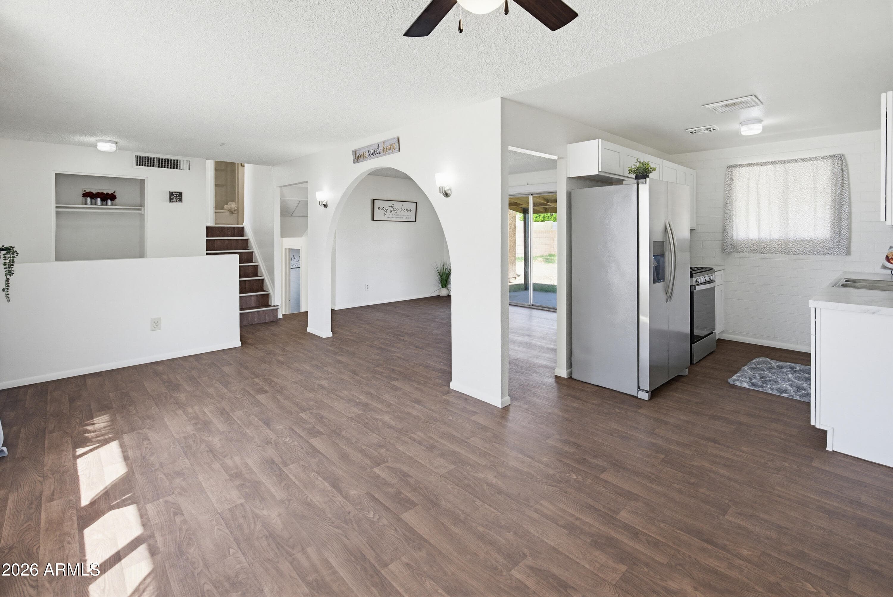 2621 N 47th Dr — photo 1