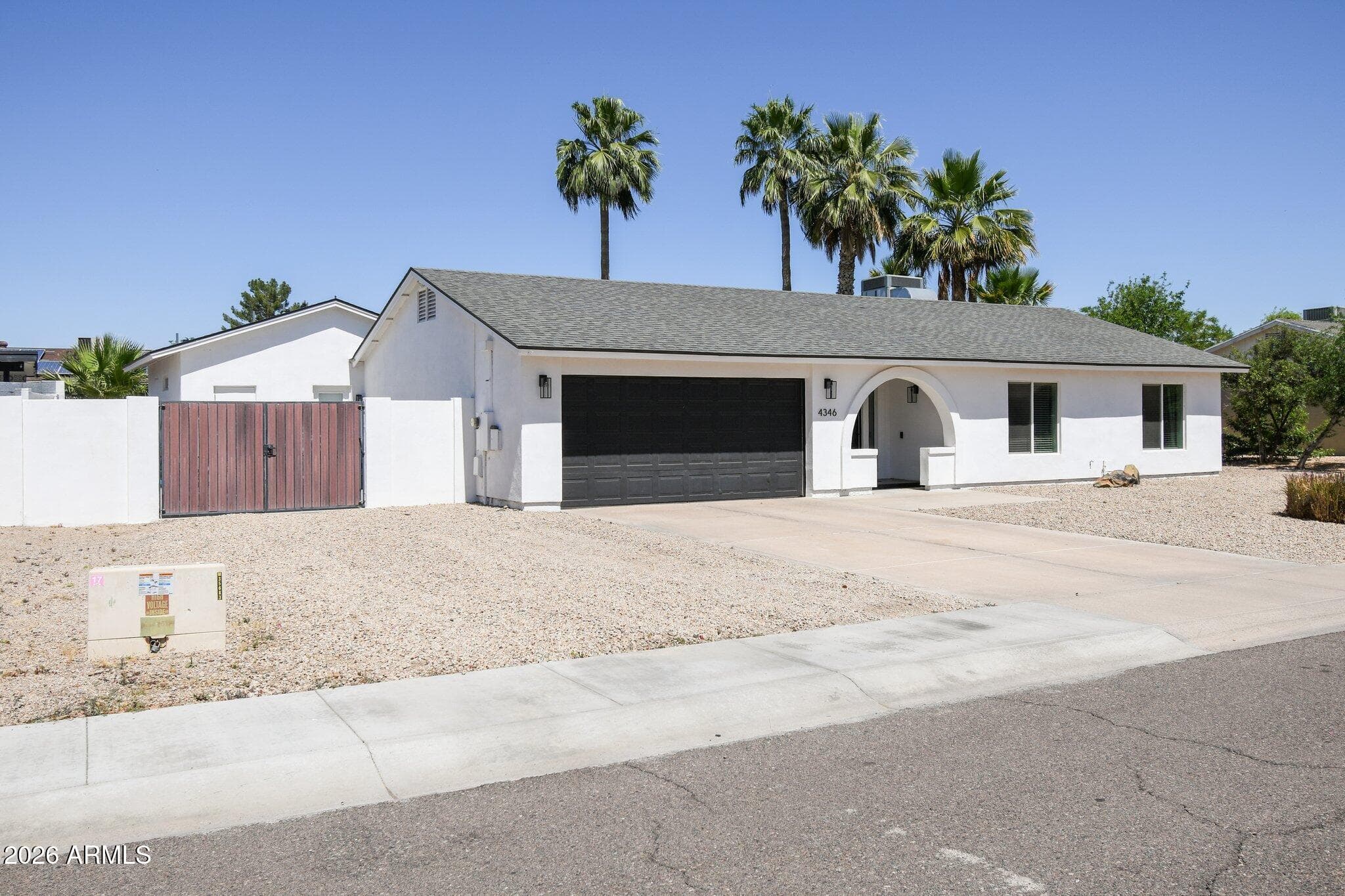 4346 E Evans Dr — photo 2