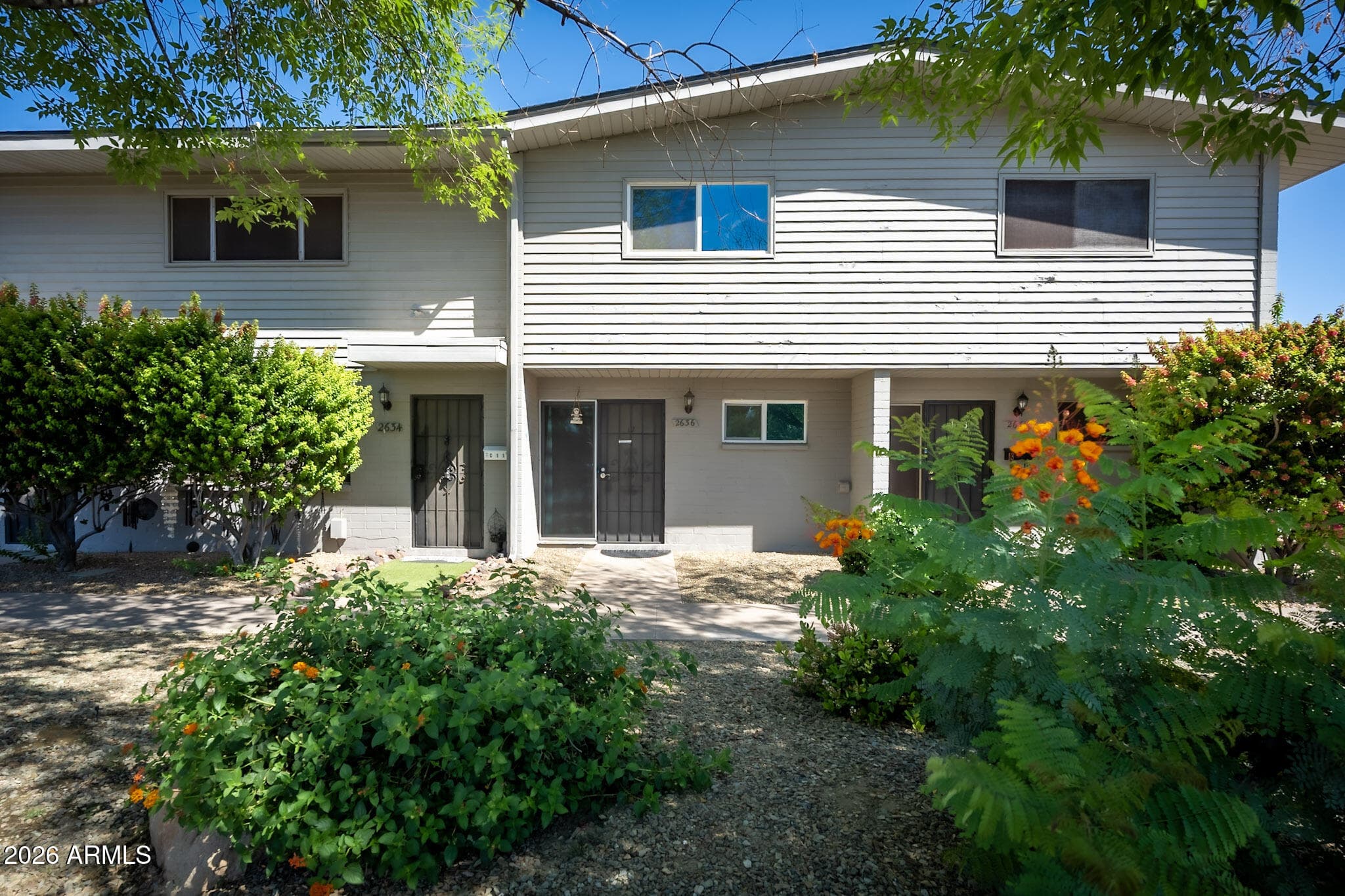 2636 W Berridge Ln C-12 — photo 1