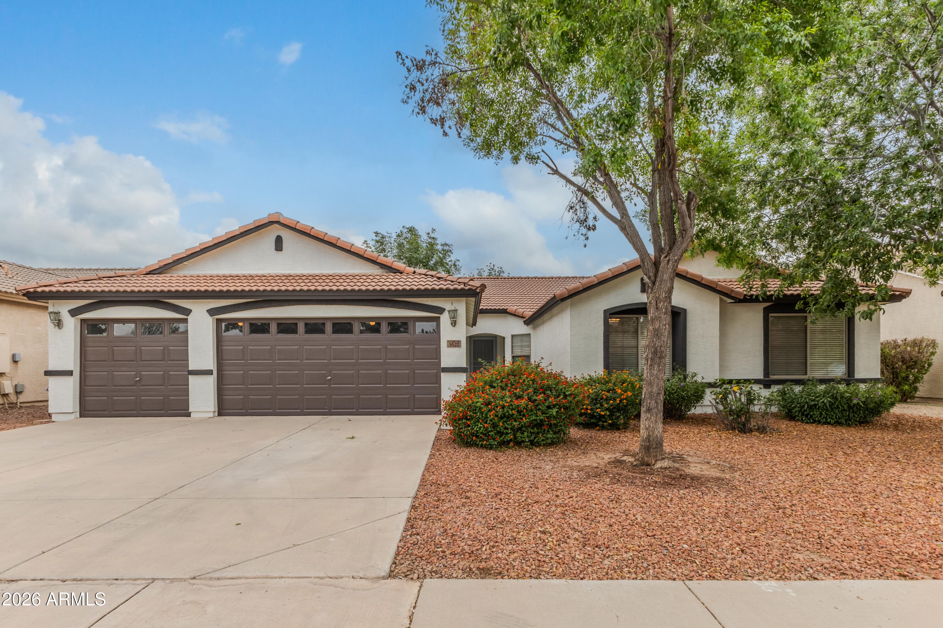 3627 E Camden Ave — photo 1