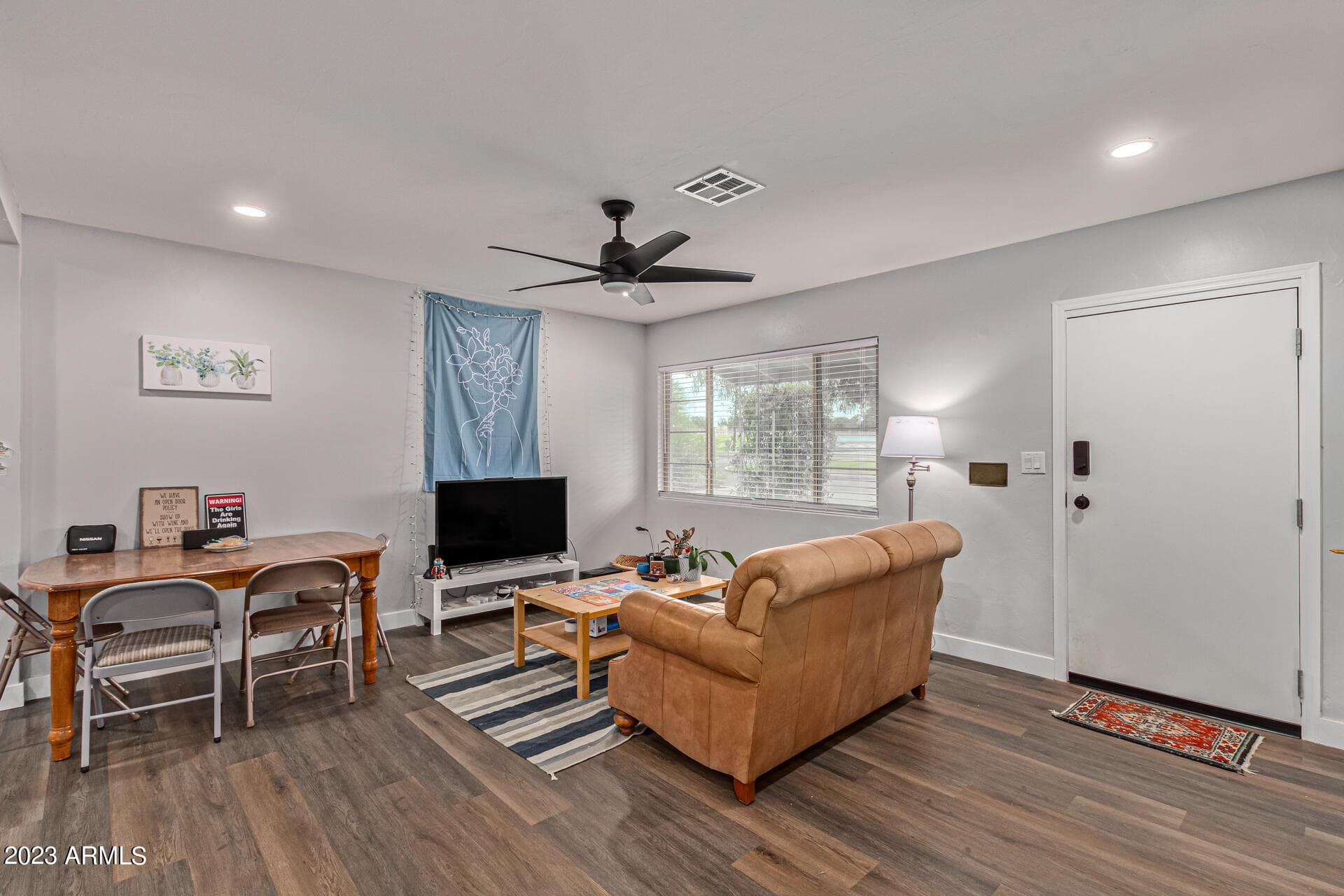 1610 S COLLEGE AVE - Photo 4