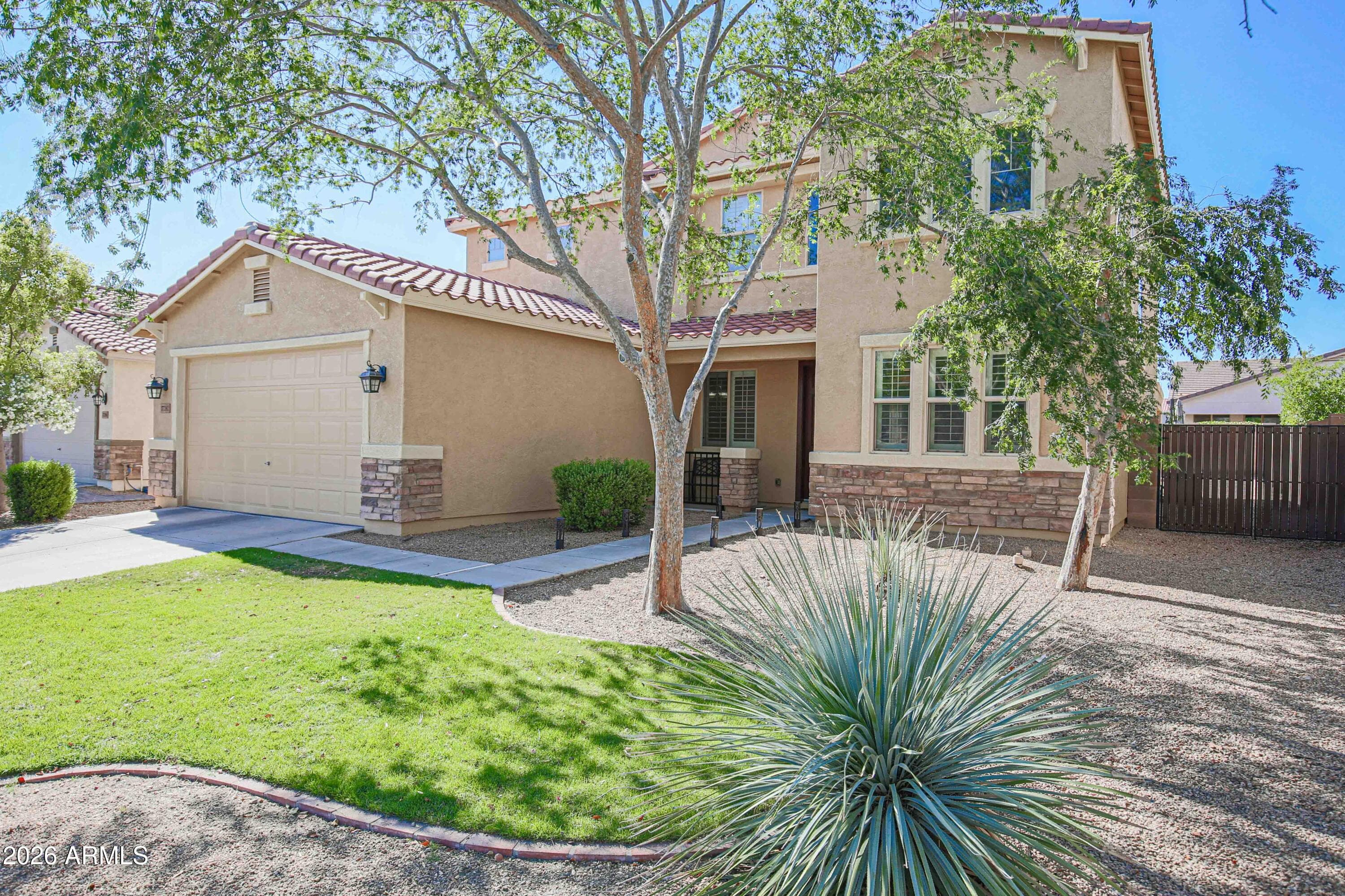 17282 W Morning Glory St — photo 1