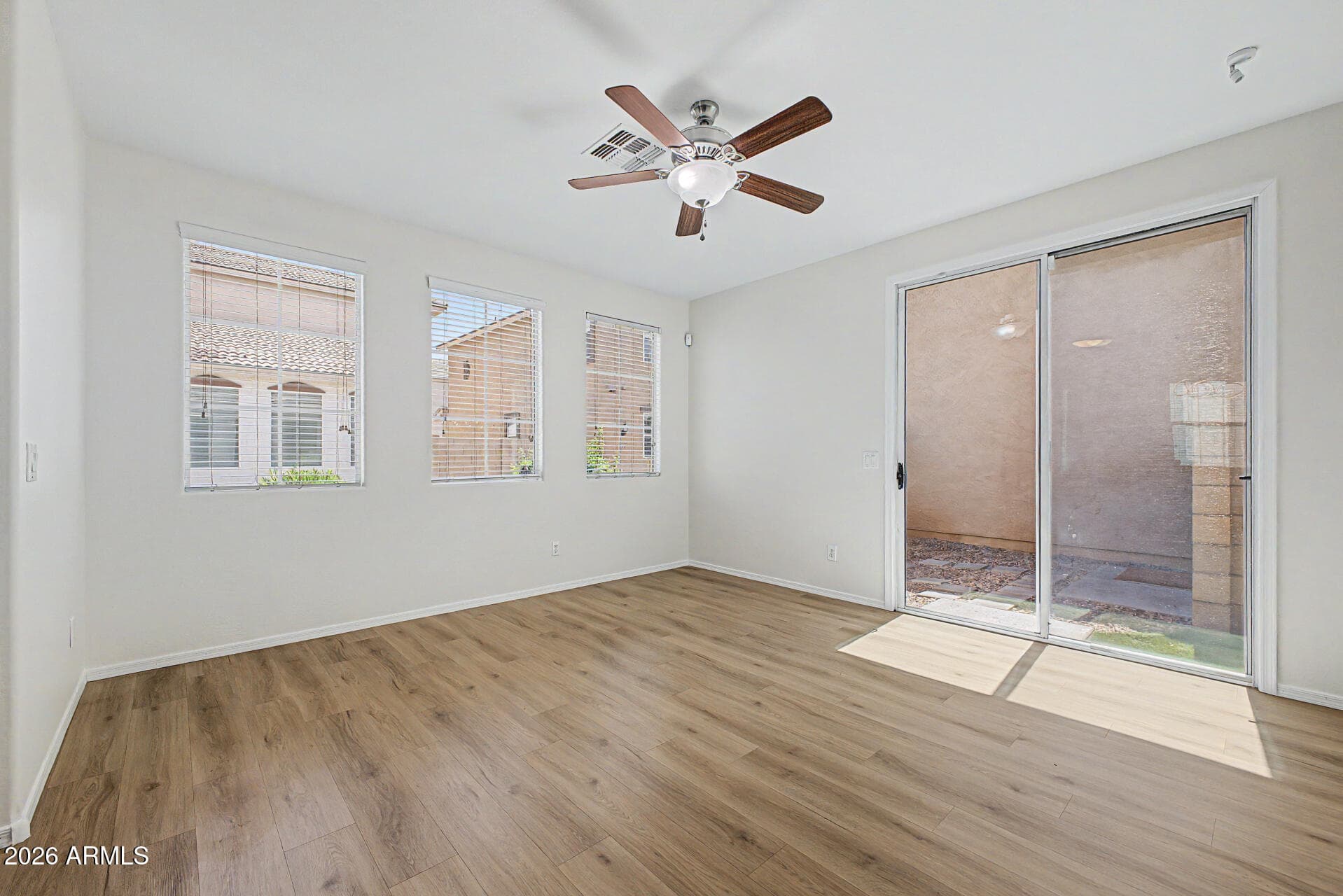 4131 E OAKLAND ST - See more photos
