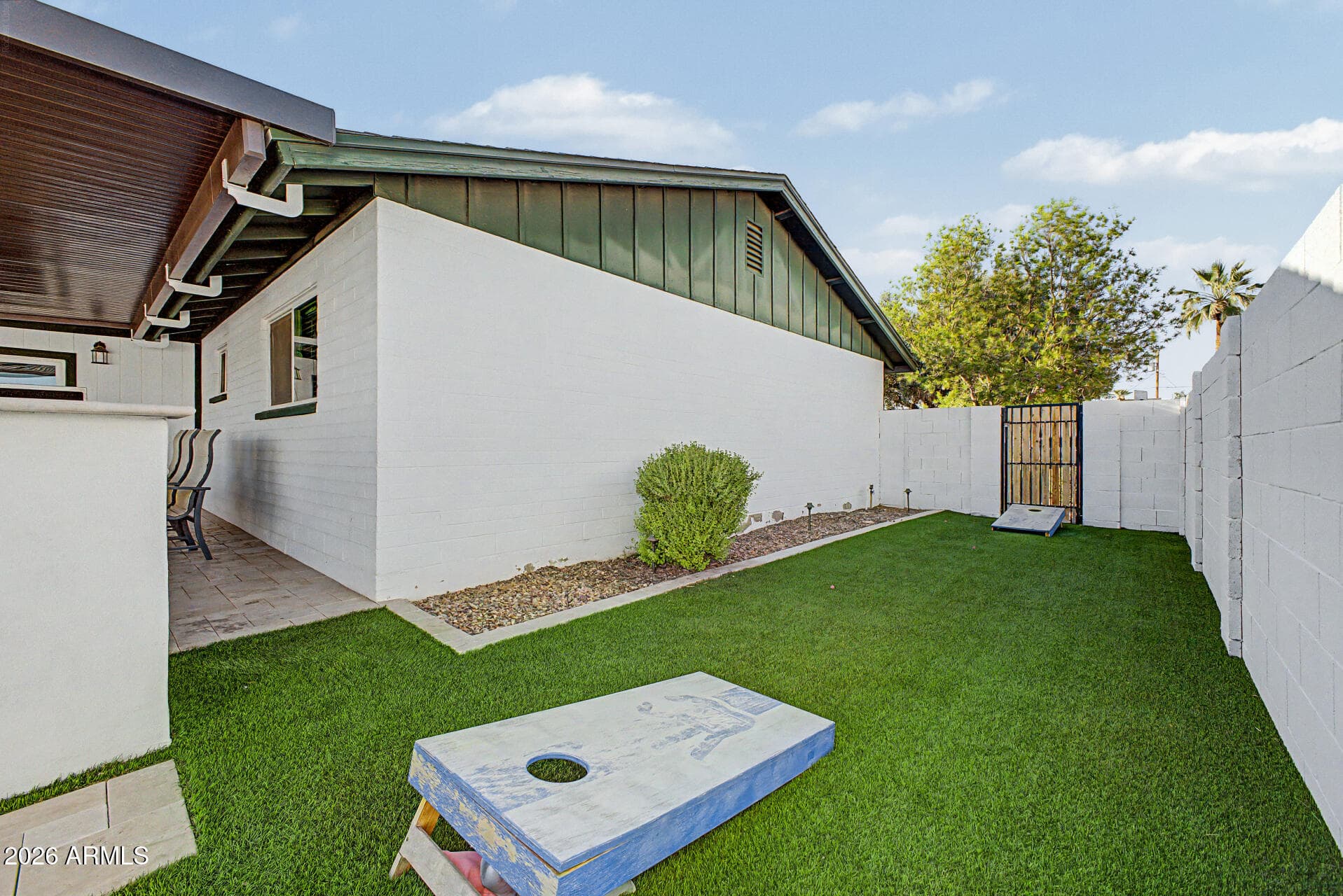 955 E Marigold Ln — photo 32