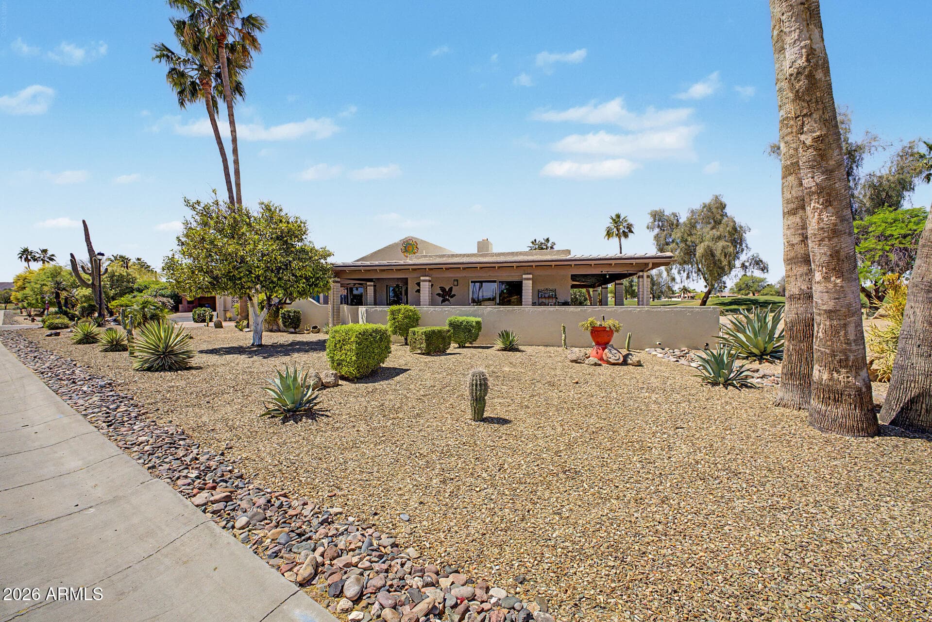 18722 E Rio Ln — photo 2