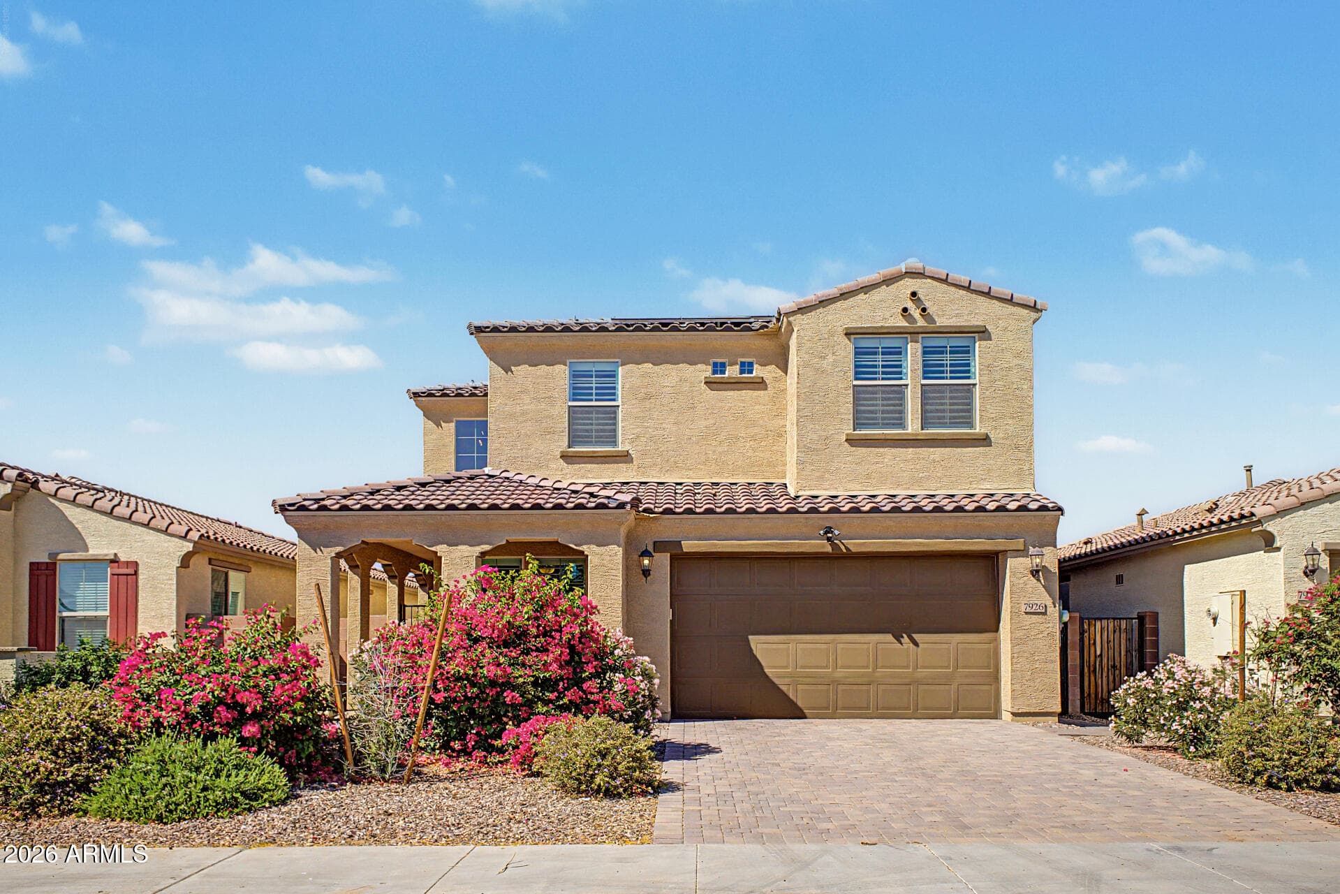 7926 W Medlock Dr — photo 1