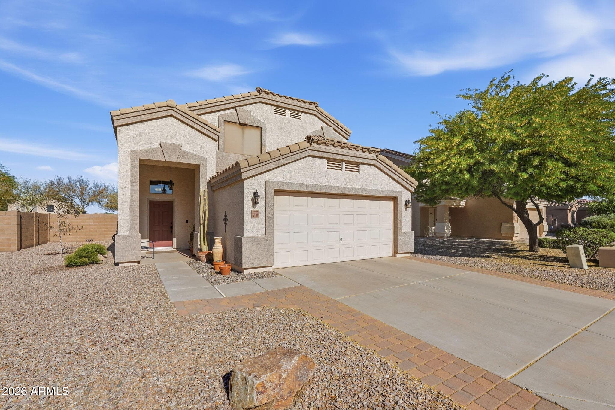 2107 N St Bonita Ln — photo 2