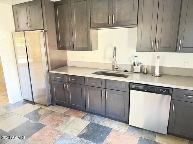 4237 N 34th Pl — photo 2