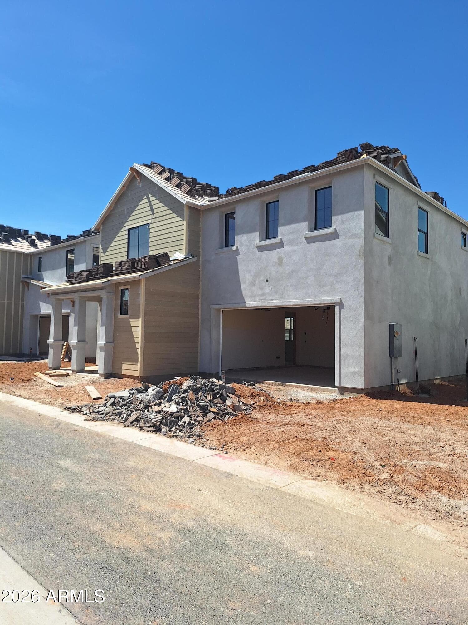 2349 E Stephens Ct — photo 2