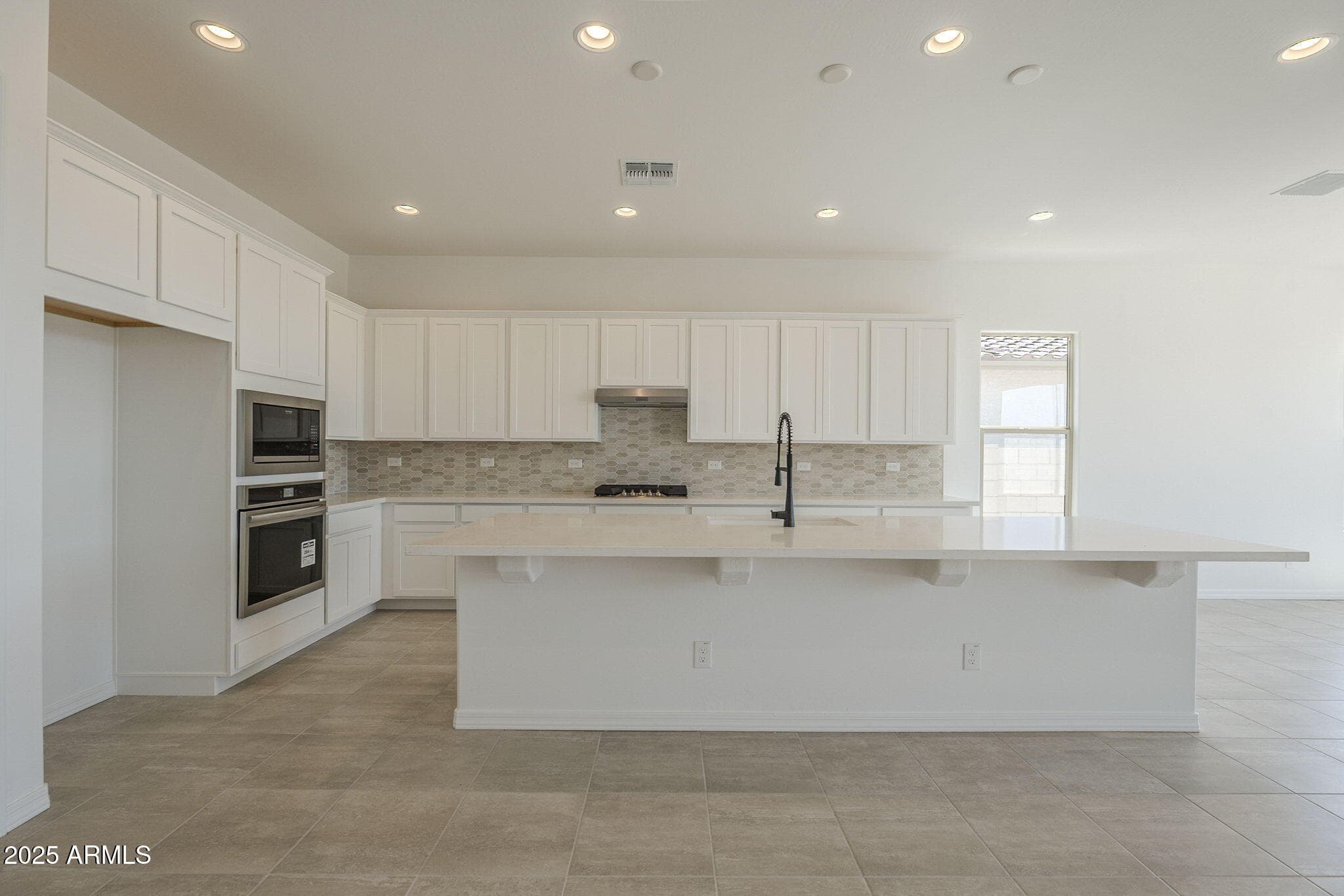 20269 W CATALINA DR - Photo 5
