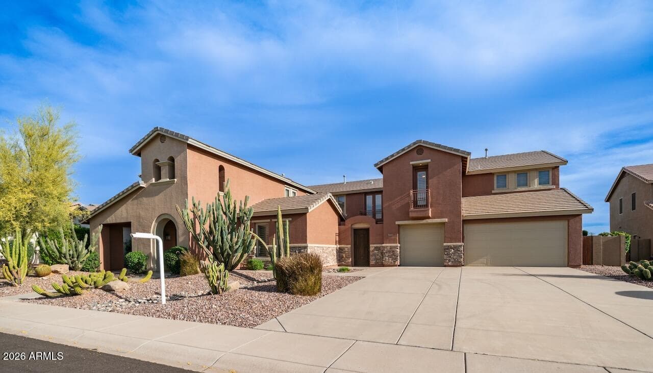 2331 W Twain Dr — photo 1