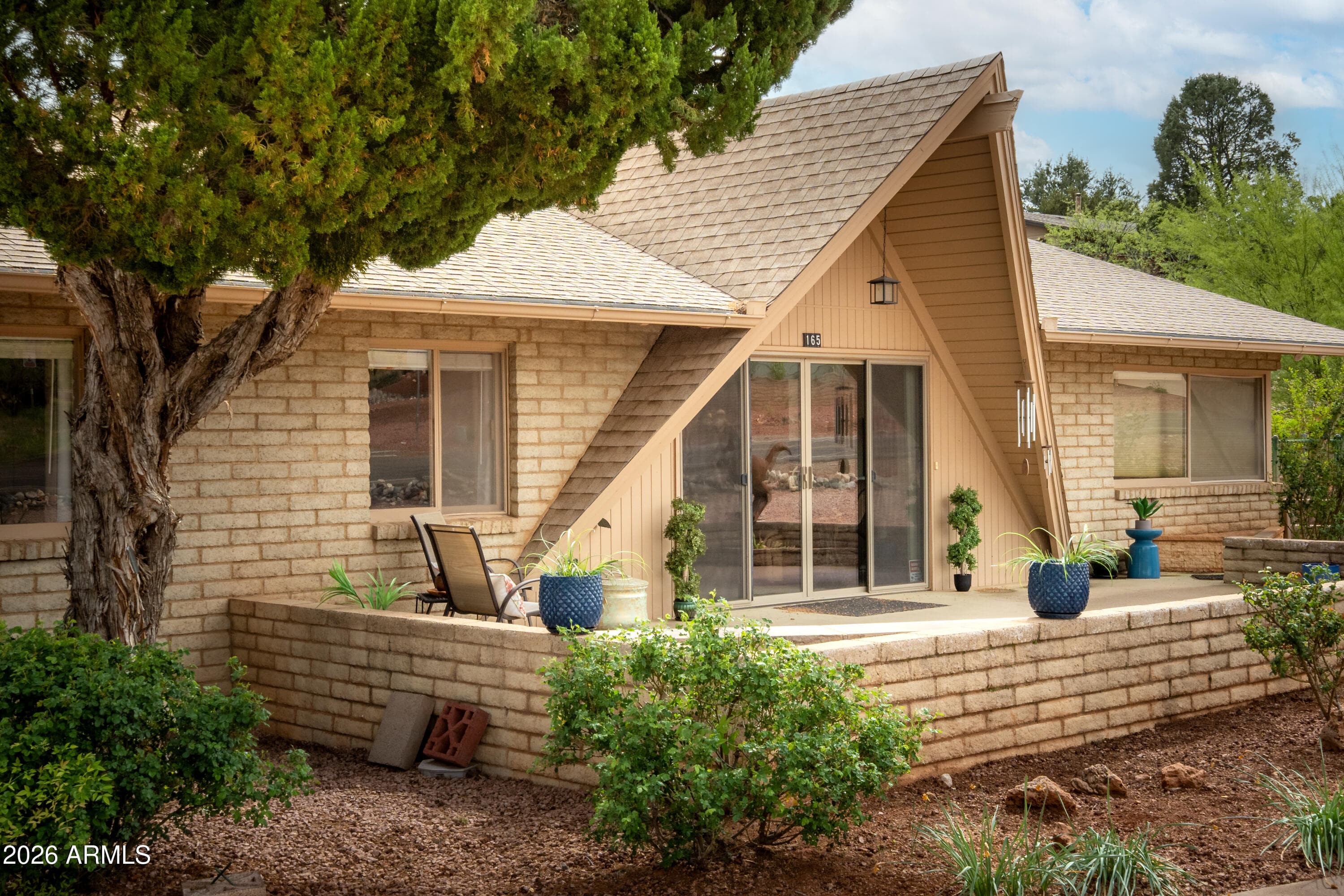 165 Bell Rock Blvd — photo 1