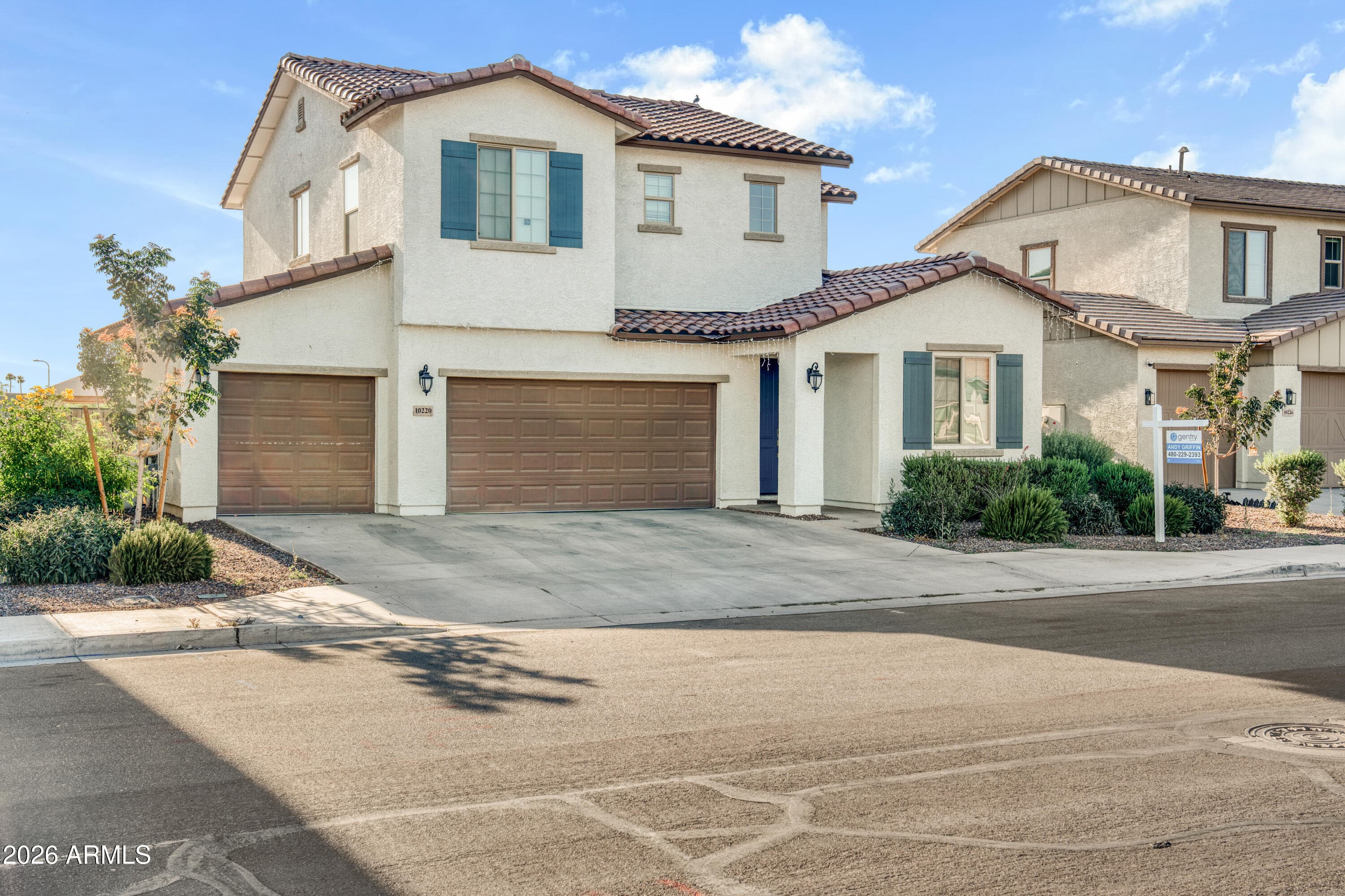 10220 N 49th Ave — photo 2