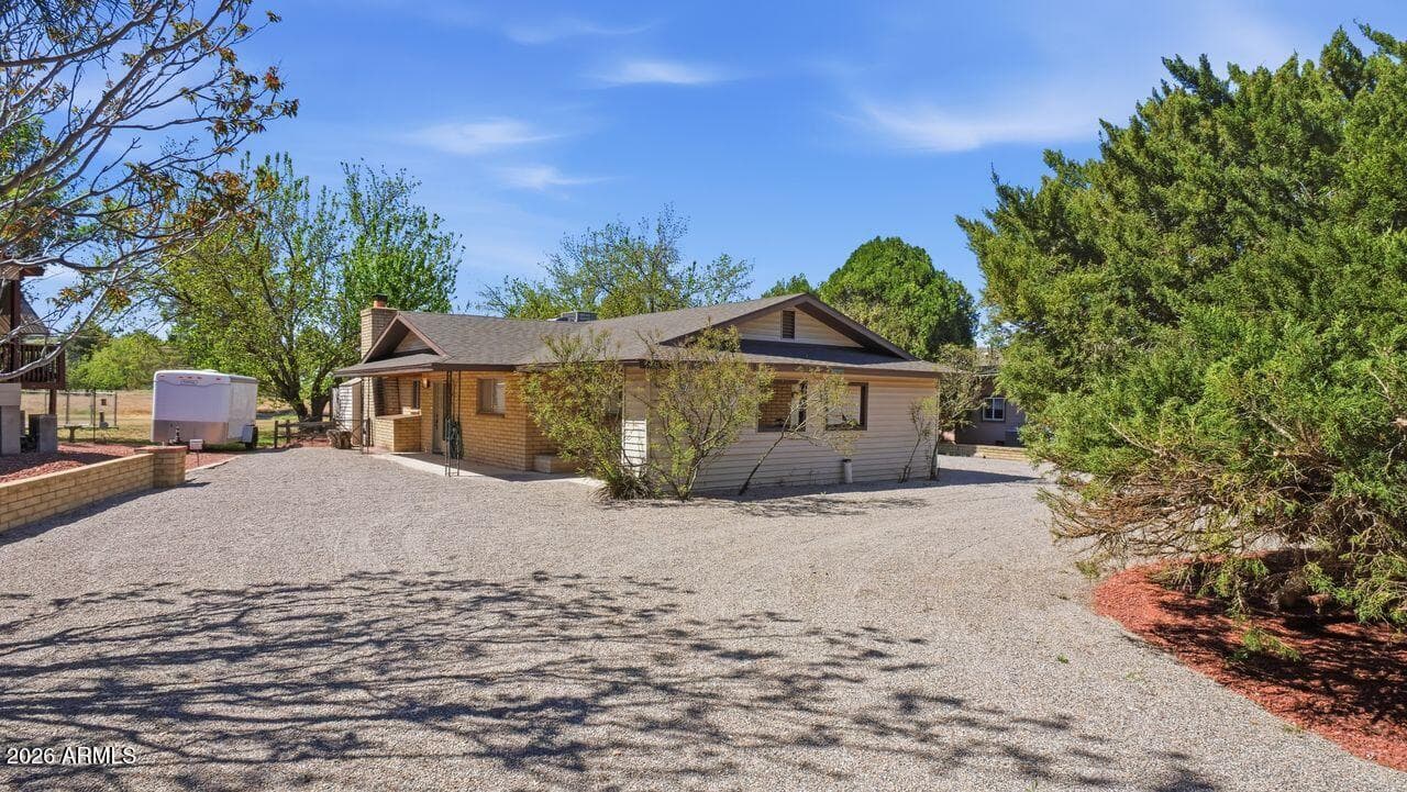 3555 E Rimrock Dr — photo 1