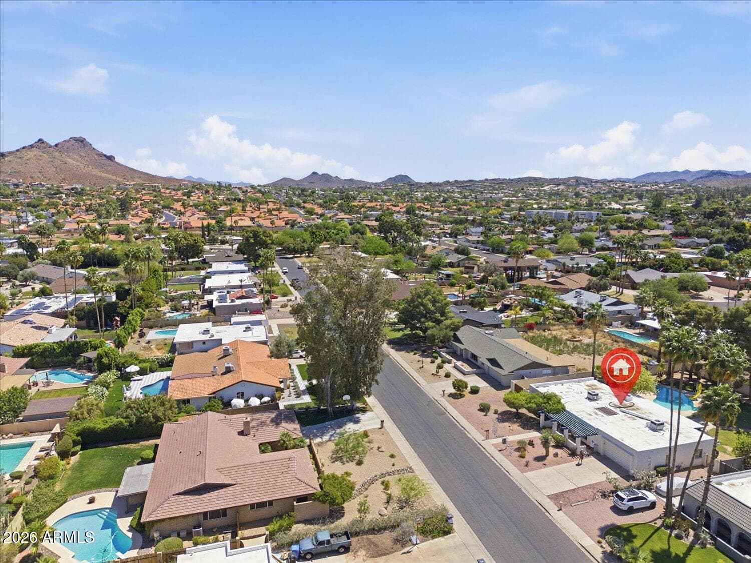 341 E Deepdale Rd — photo 41