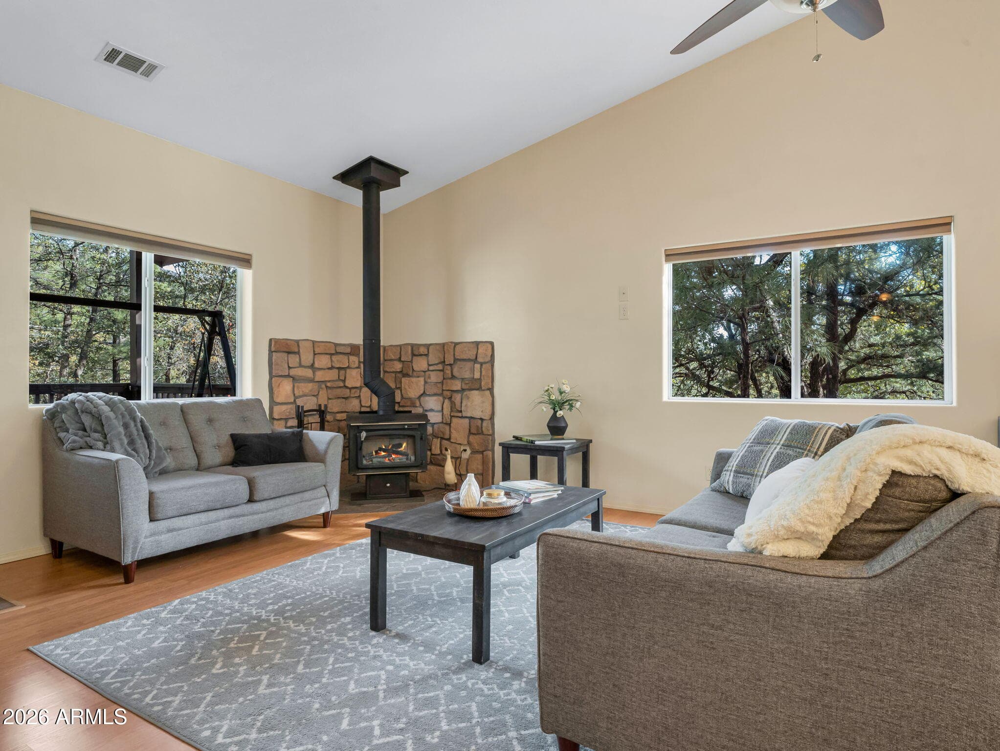 4802 N PINE LN - Photo 5
