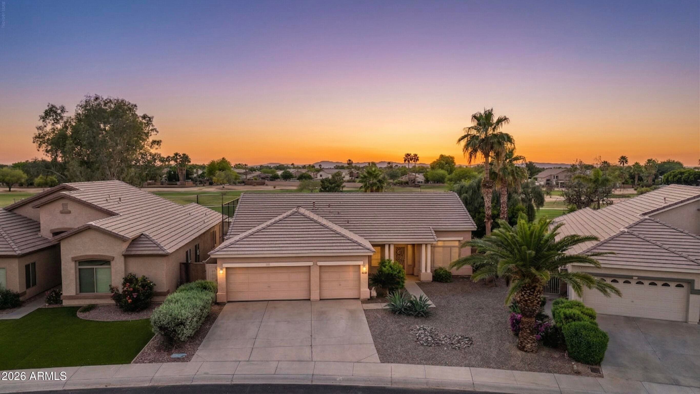 1038 S Palomino Creek Dr — photo 1