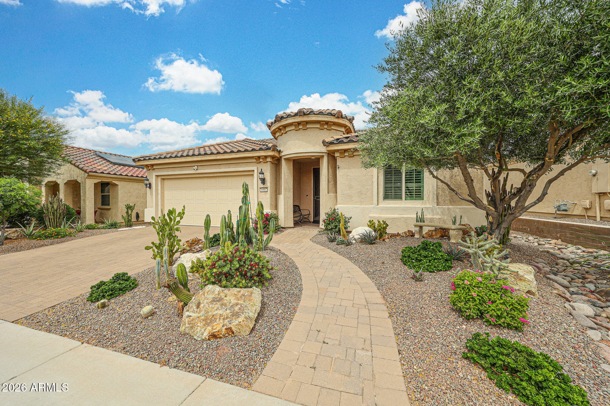 26882 W Utopia Rd — photo 1