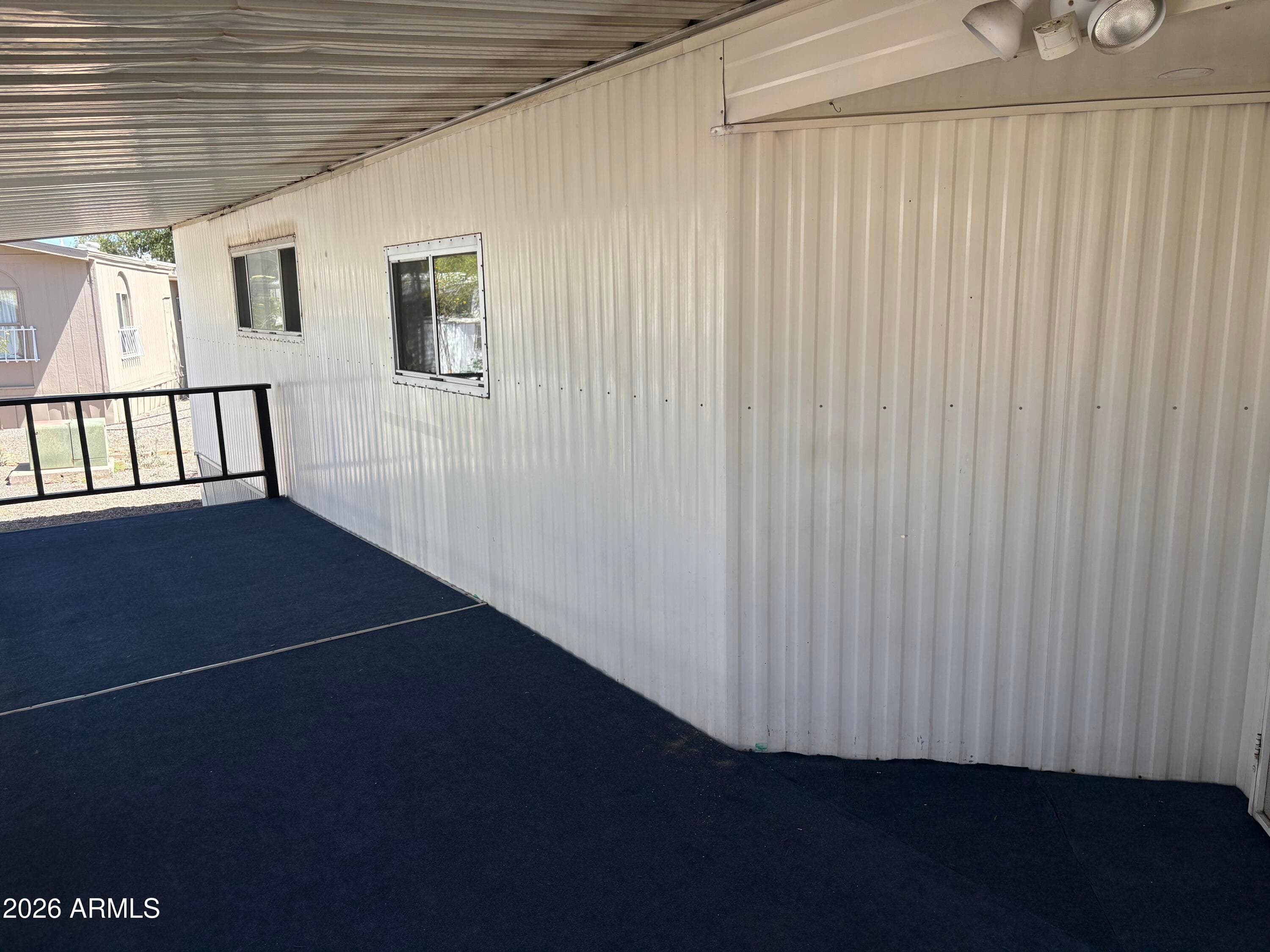 5747 W MISSOURI AVE - Photo 4