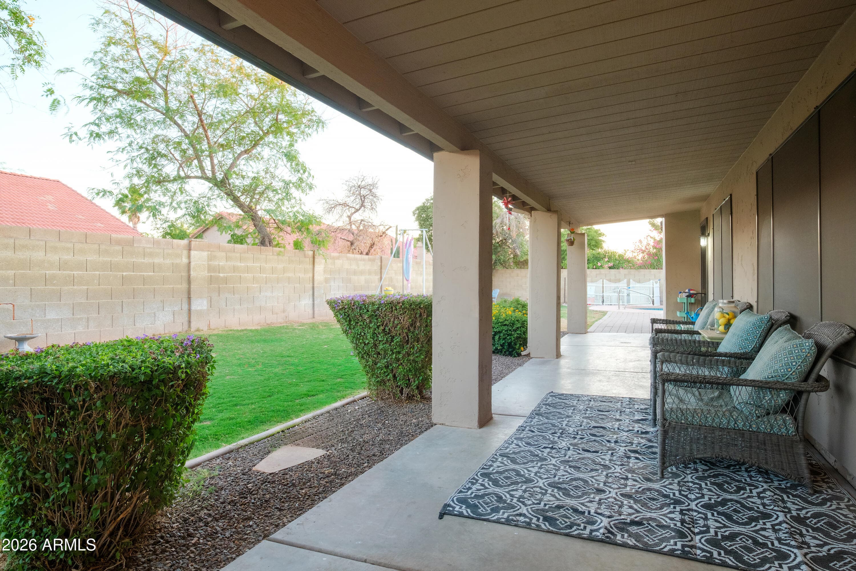 2917 E Northridge St — photo 32