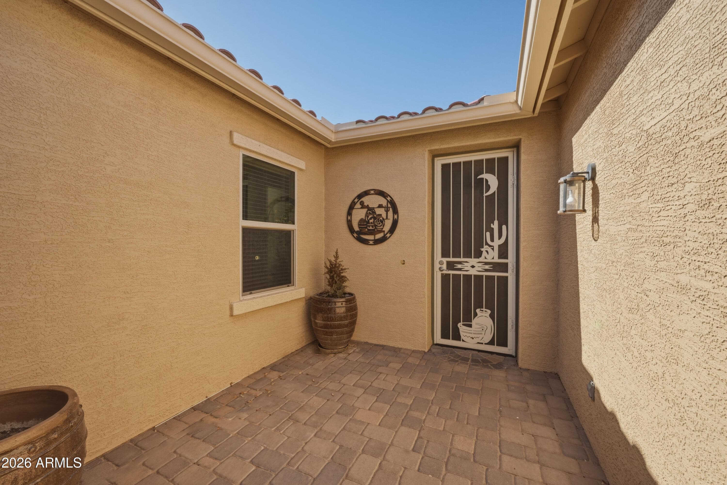 2631 E San Paulo Dr — photo 2