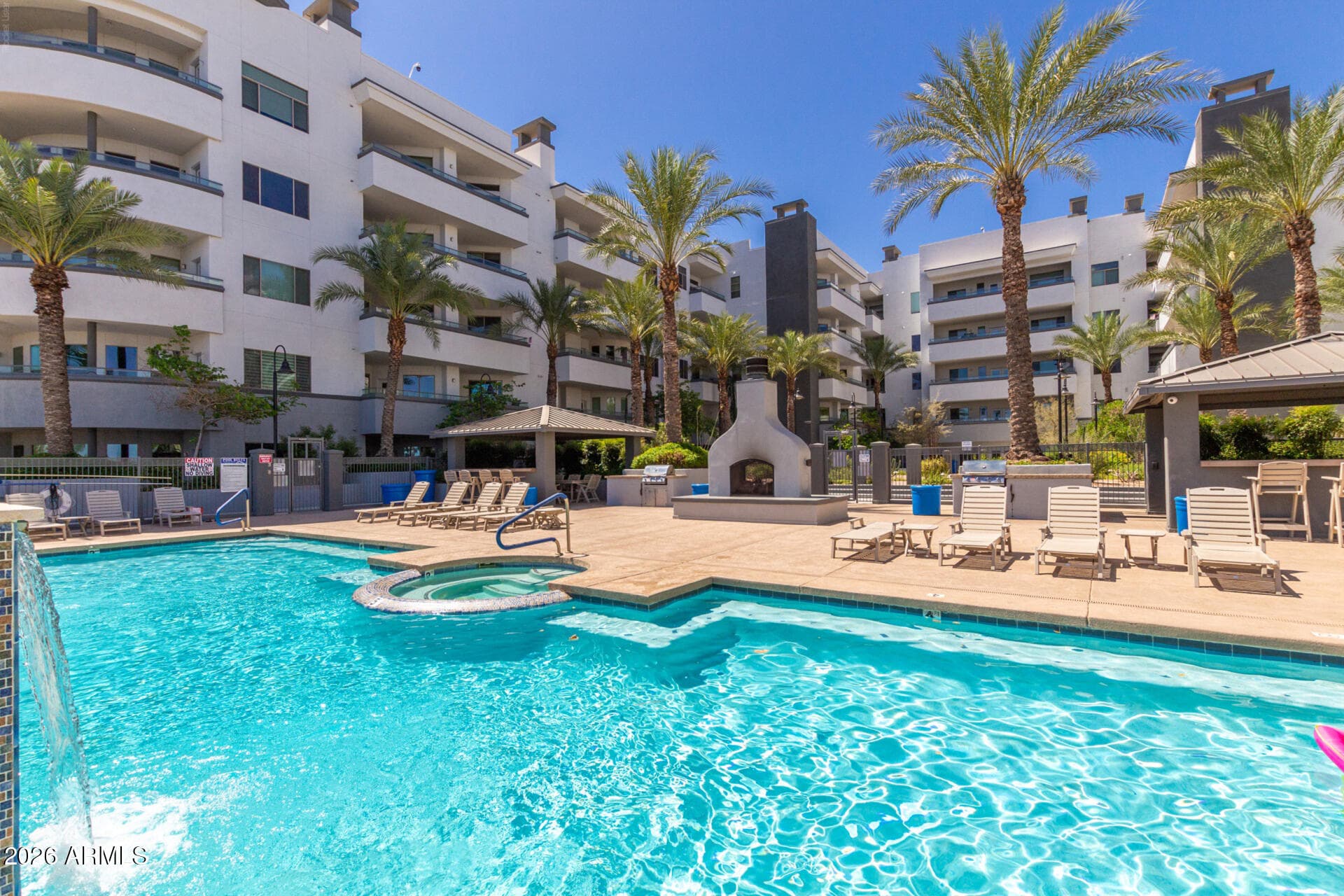 945 E Playa Del Norte Dr 2007 — photo 1