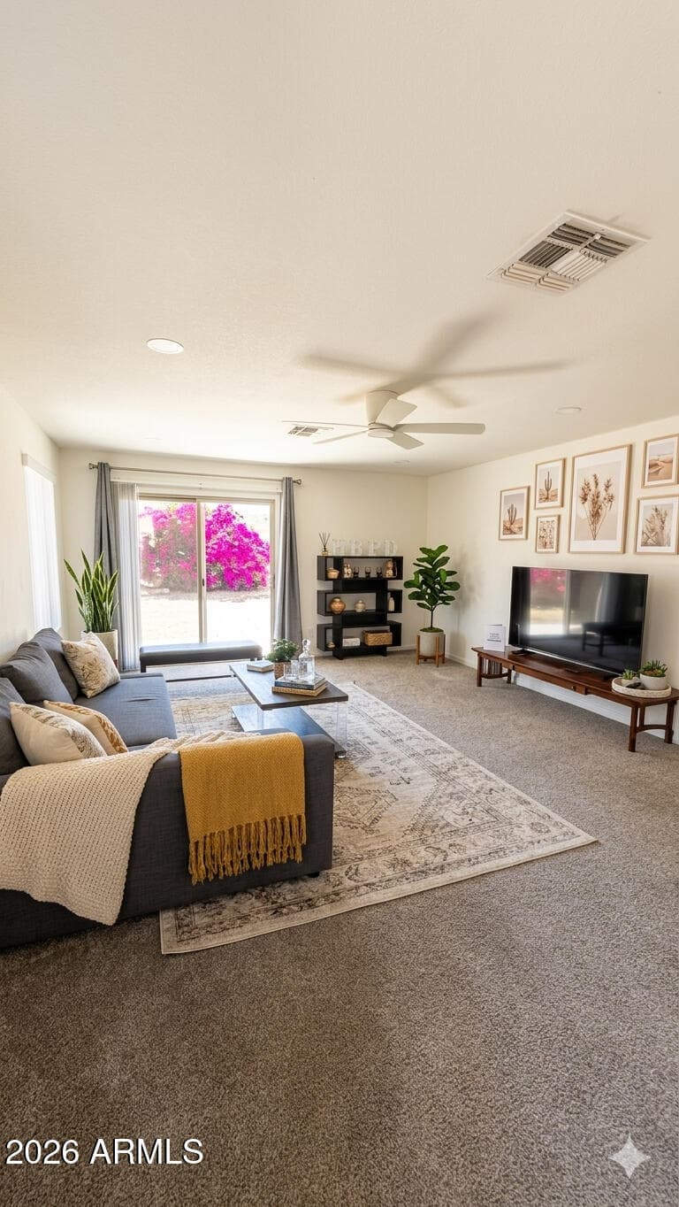 5369 W Augusta Ave — photo 1