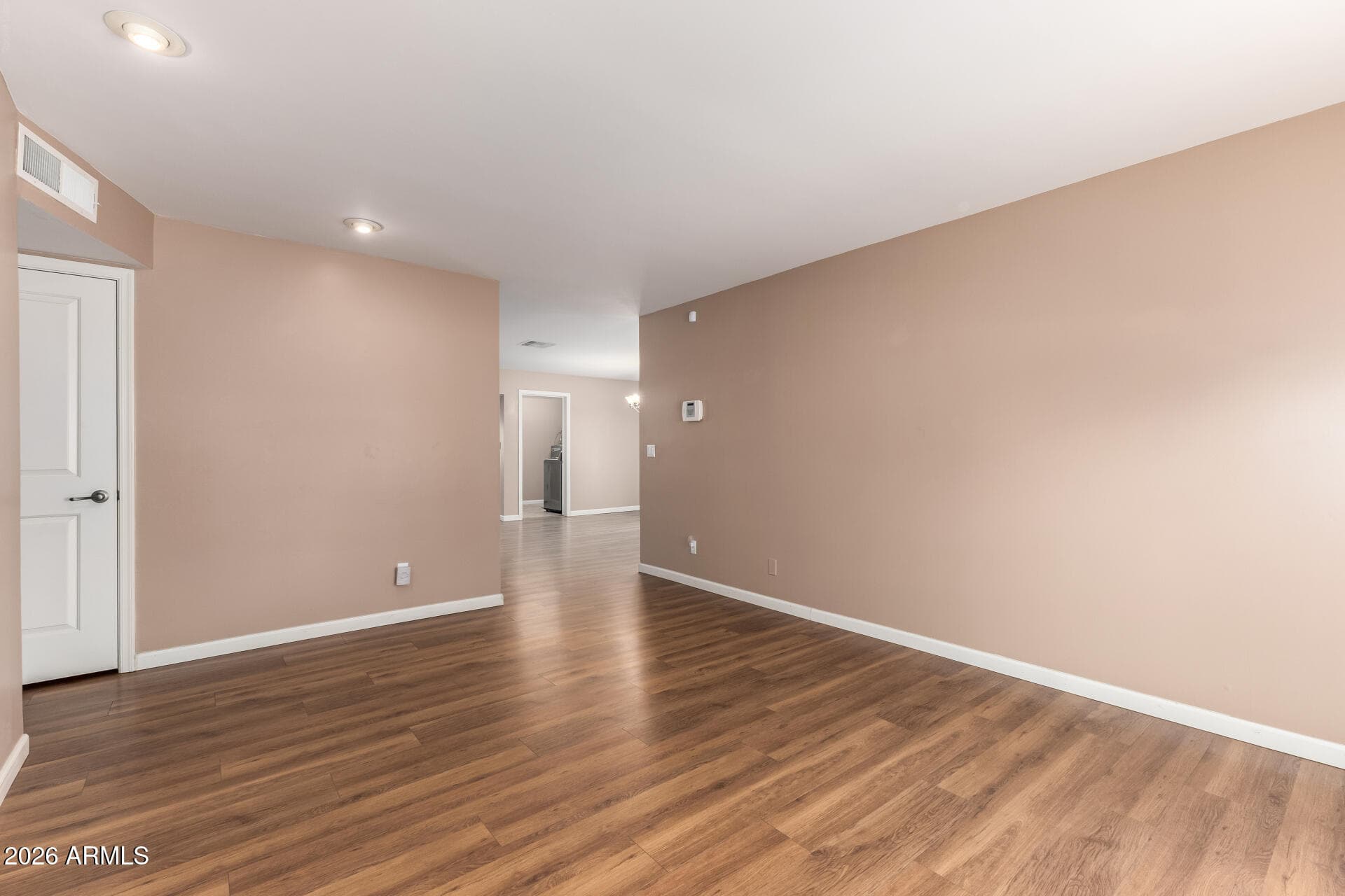 4020 E WINDROSE DR - Photo 5