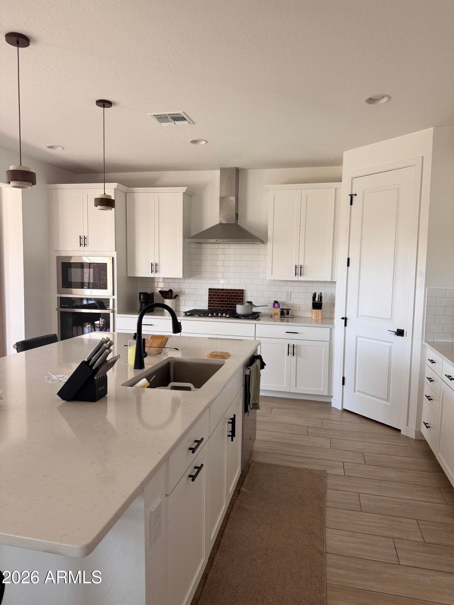 21362 N Belt Dr — photo 2