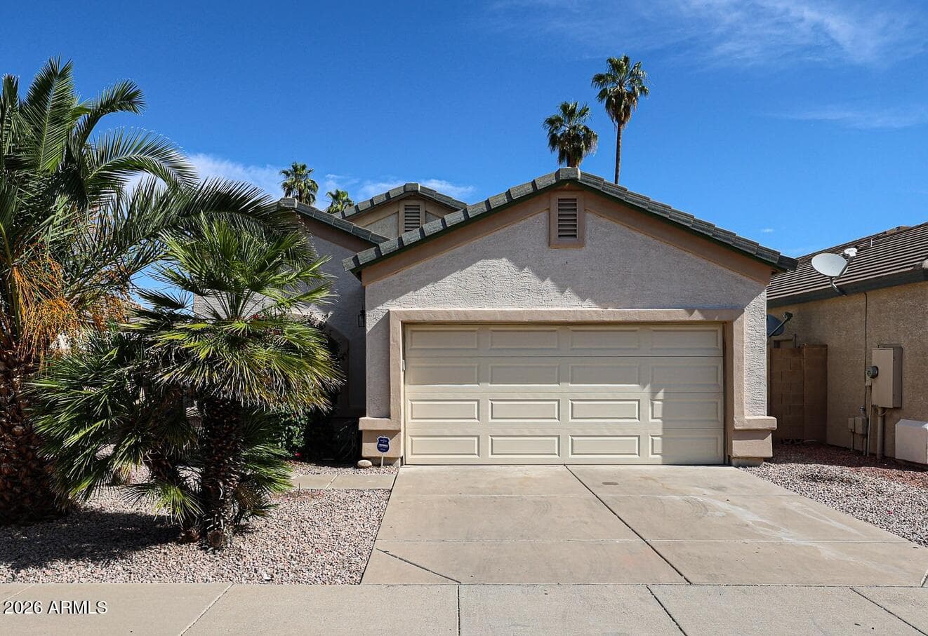 4102 W Oregon Ave — photo 1