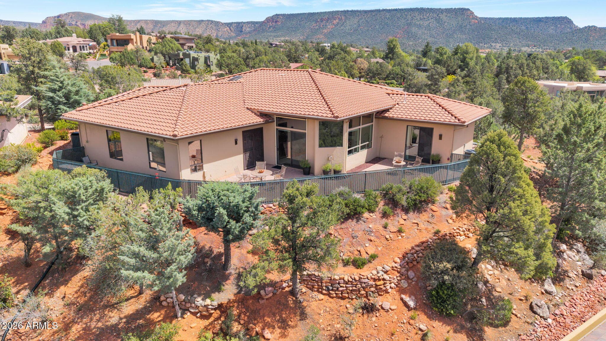 195 PEBBLE DR - Photo 2