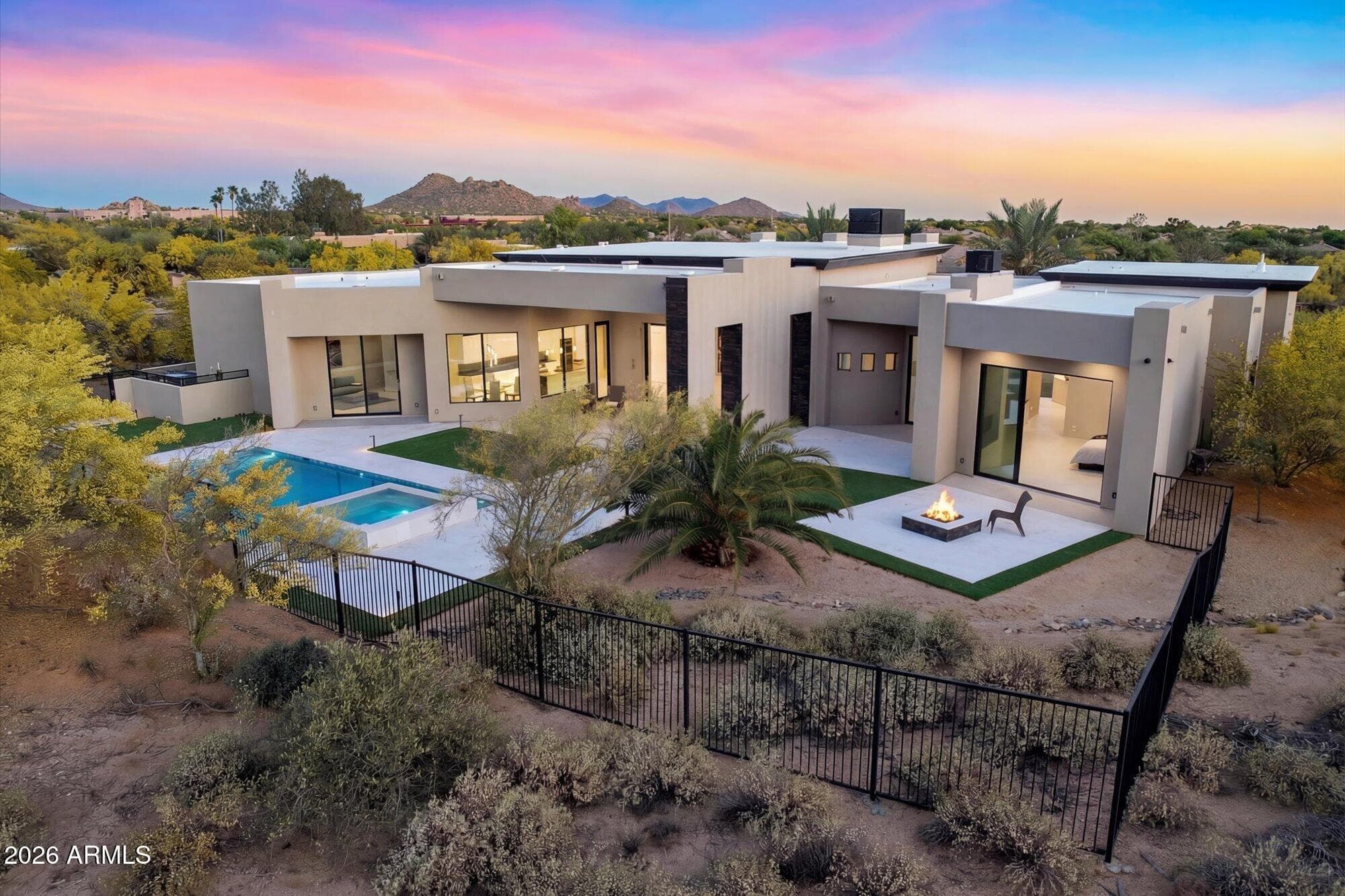 6816 E Stagecoach Pass -- — photo 2