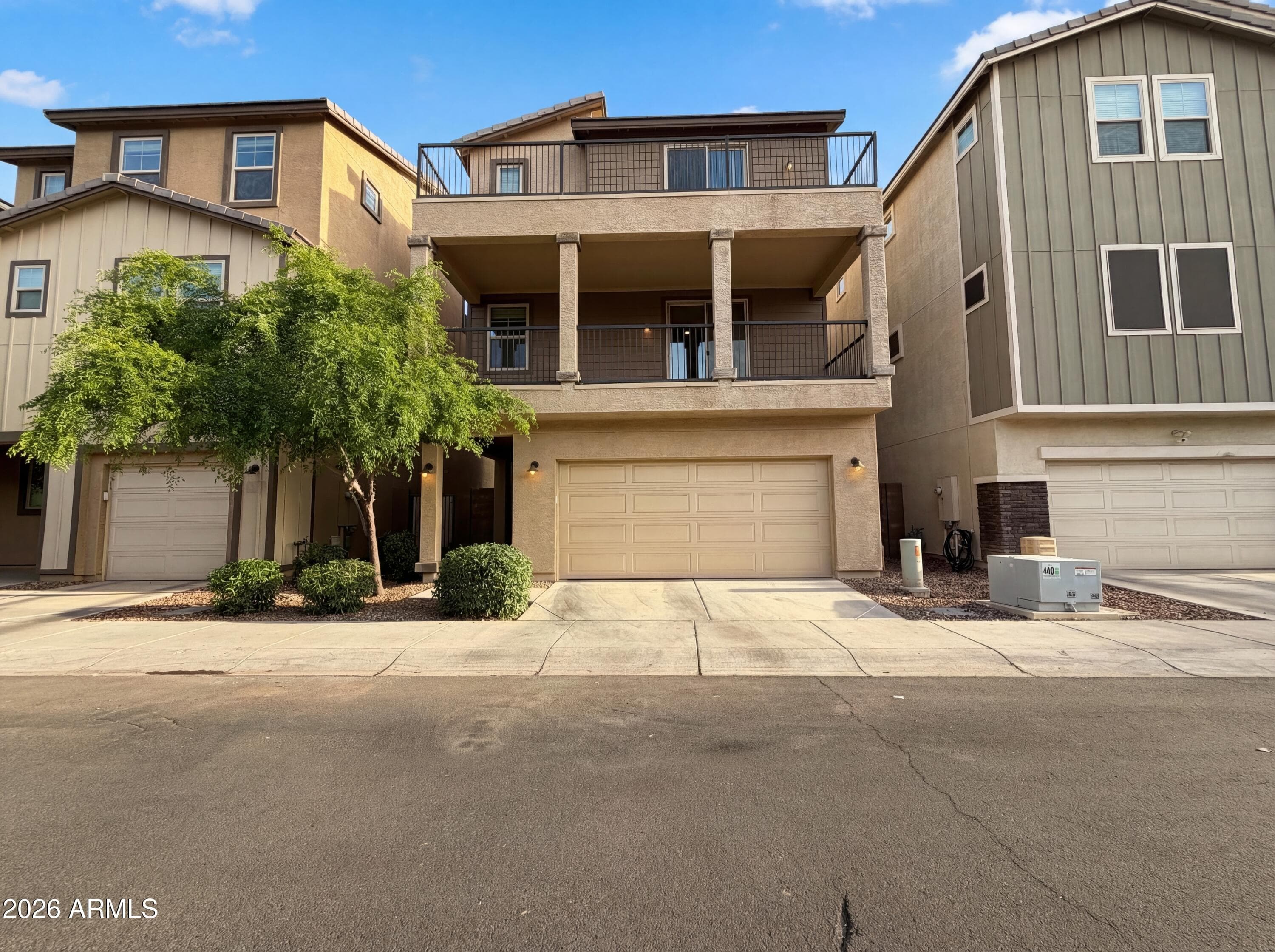 779 W Winchester Dr — photo 1