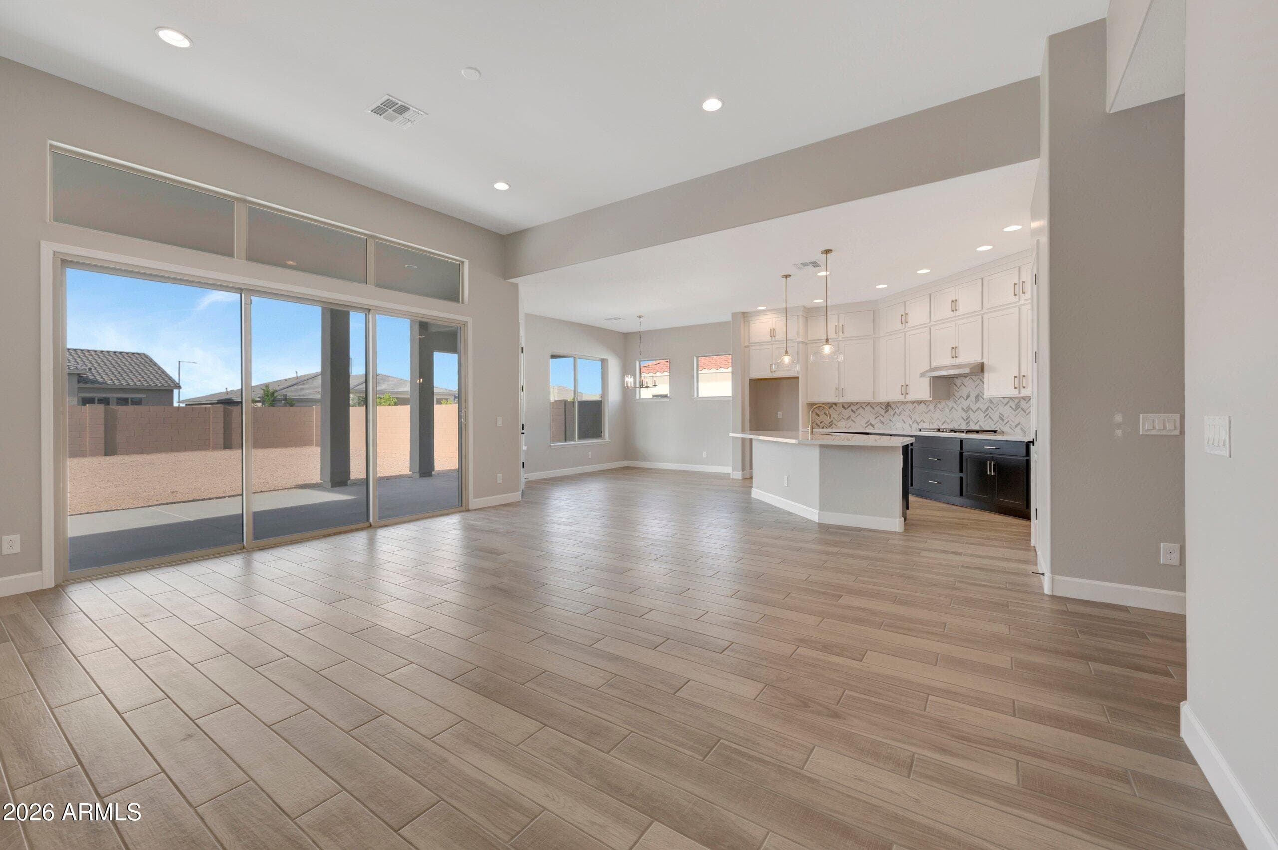 20194 W LUKE AVE - Photo 4