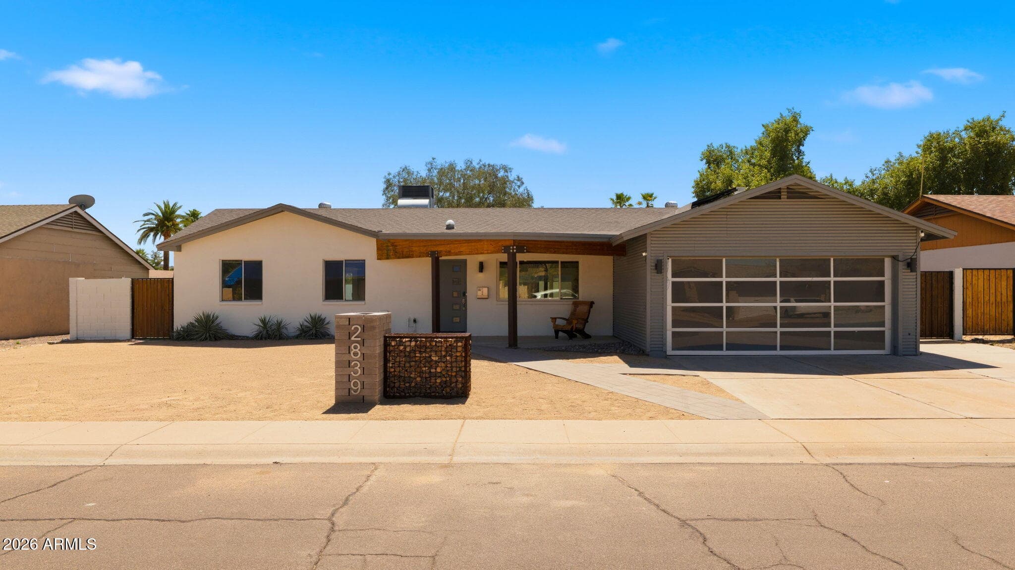 2839 E Sierra St — photo 1