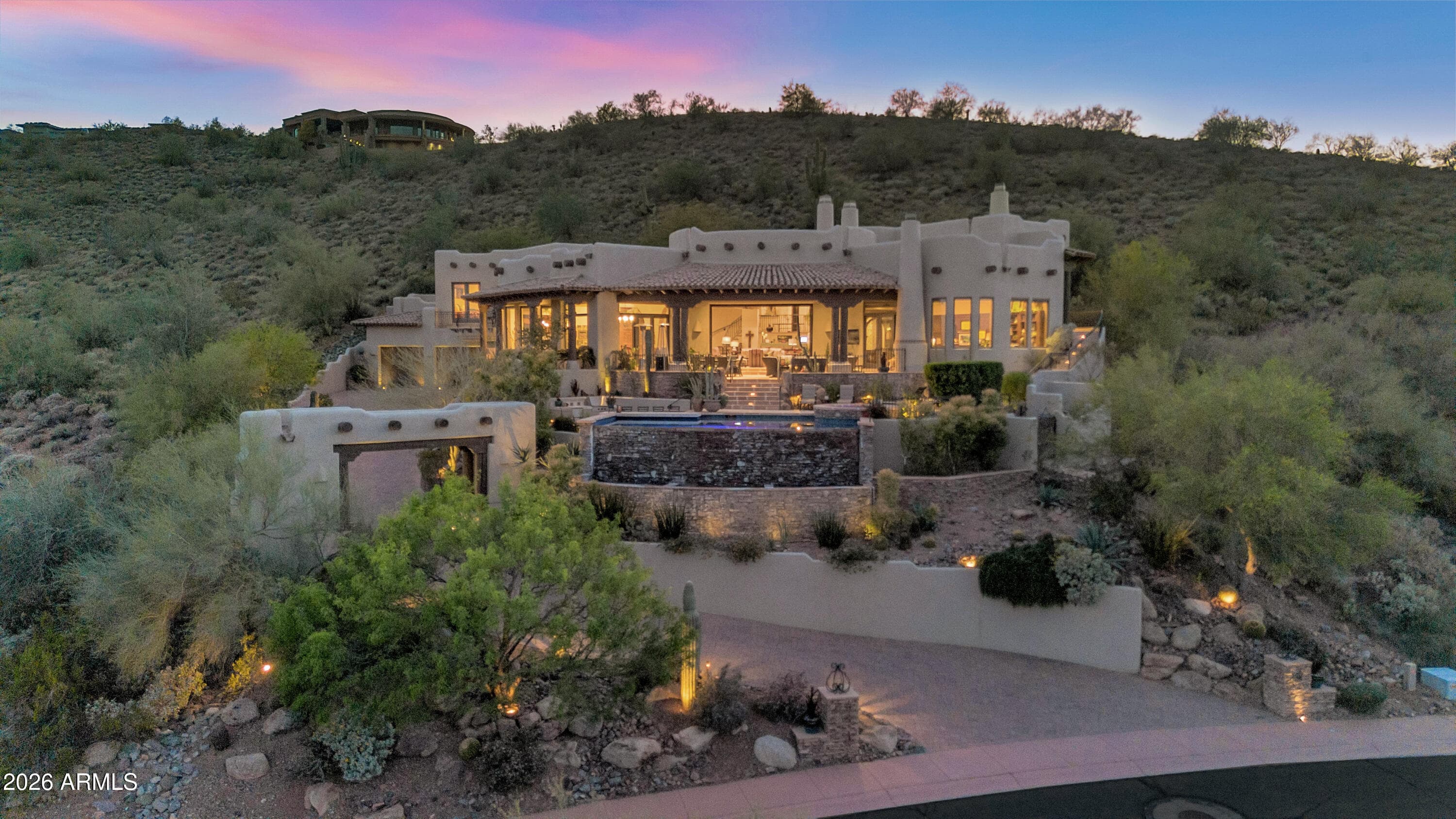 9410 N Lava Bluff Trail — photo 1