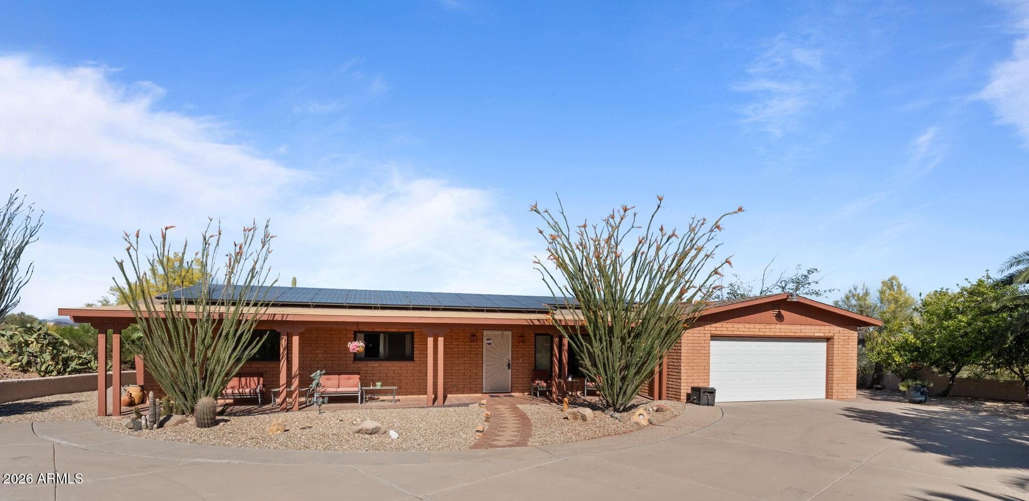 1865 Hillside Dr — photo 1