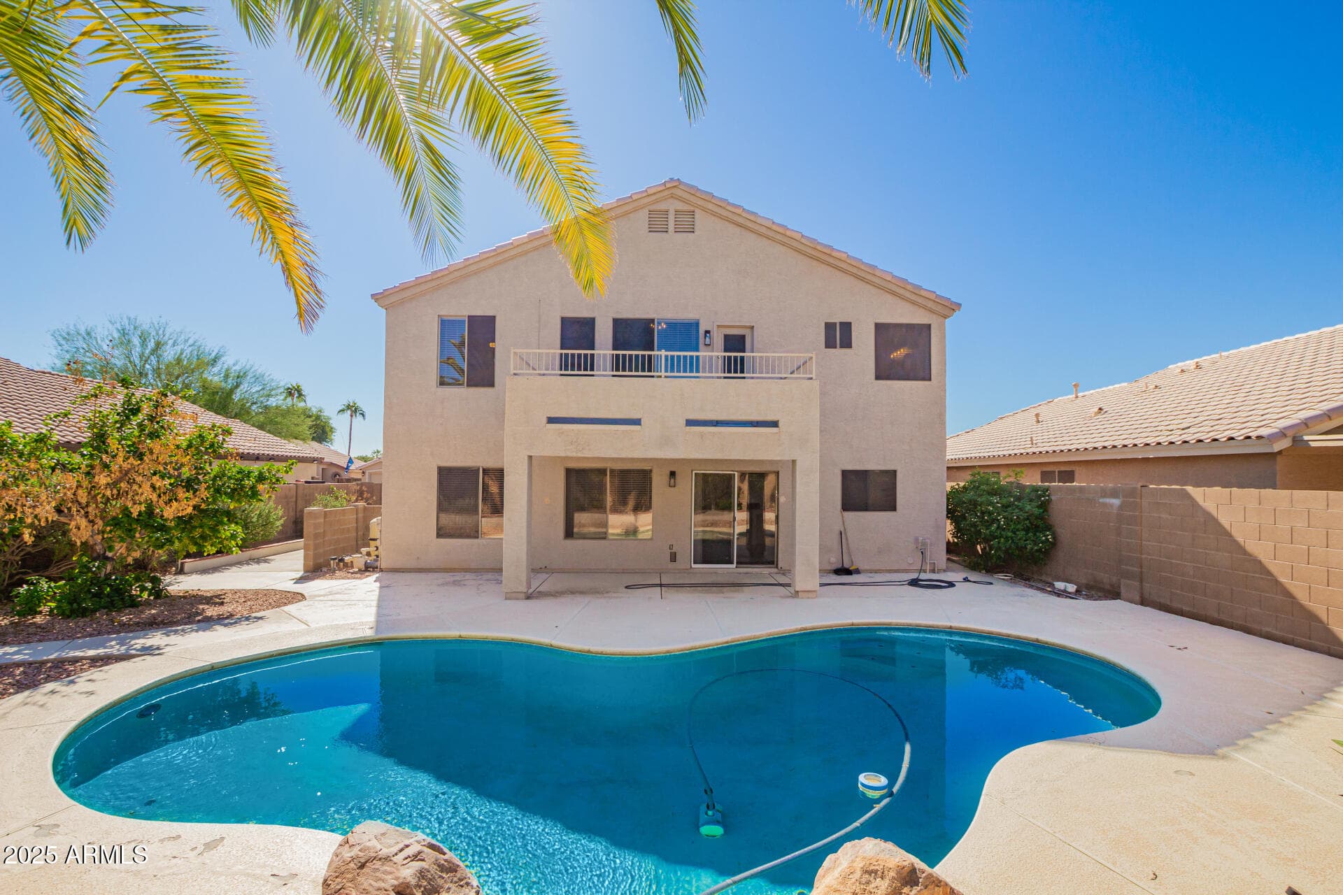 8836 W Salter Dr — photo 1