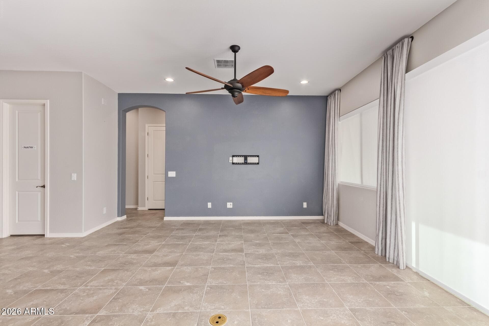 41335 W ALMIRA DR - Photo 4