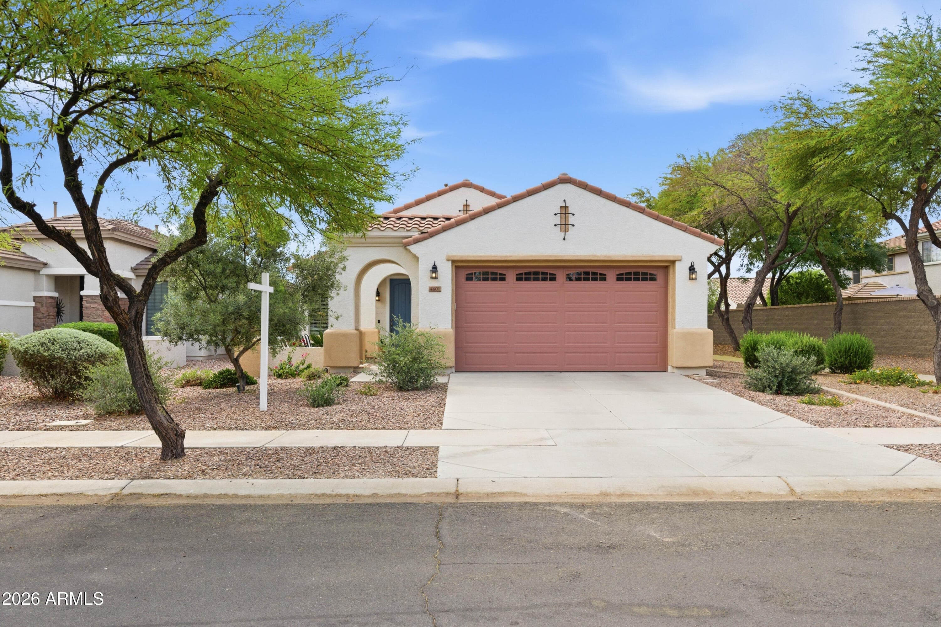 4401 E Los Altos Dr — photo 2