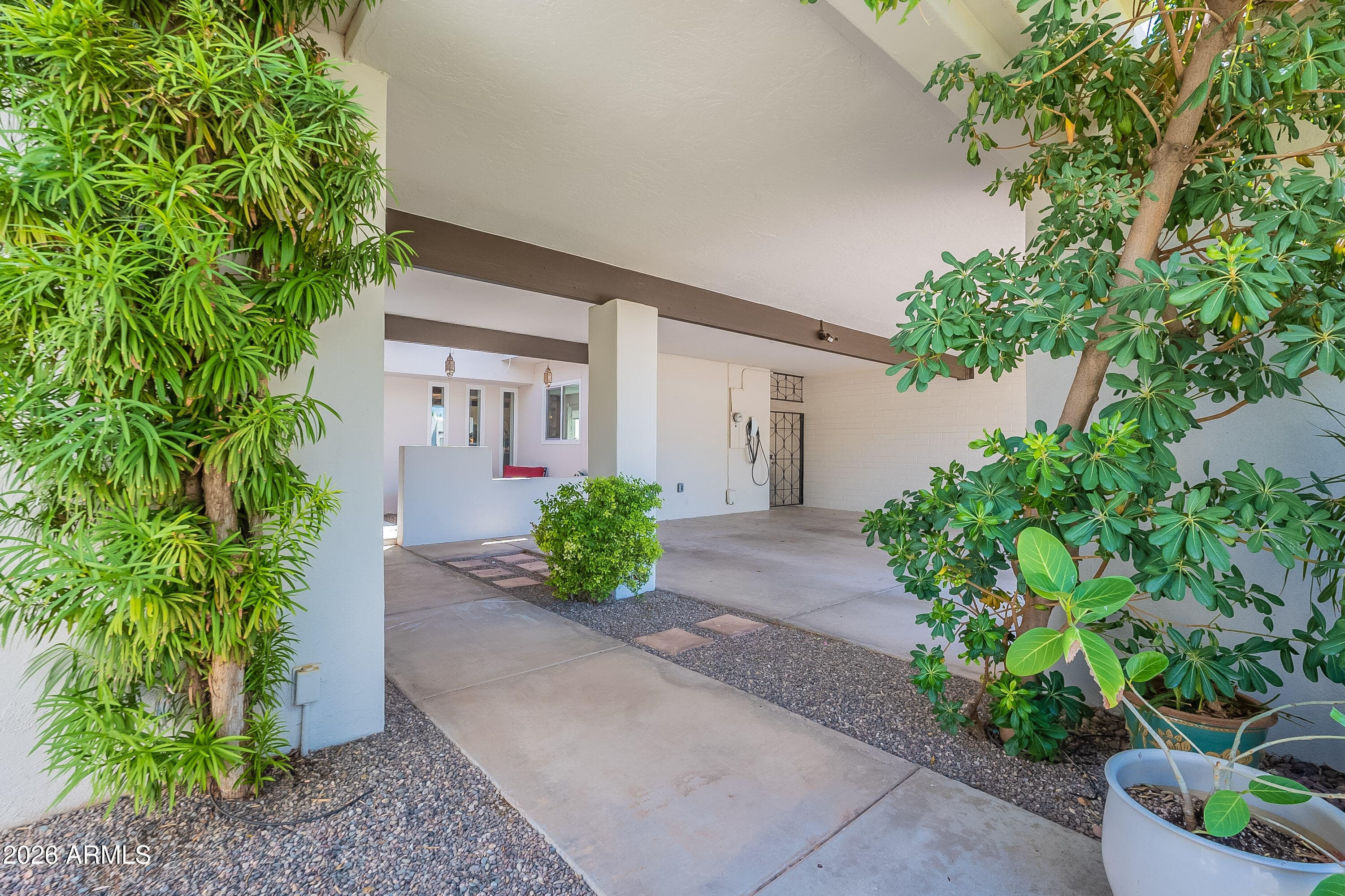 7221 N VIA DE LA MONTANA -- - Photo 4