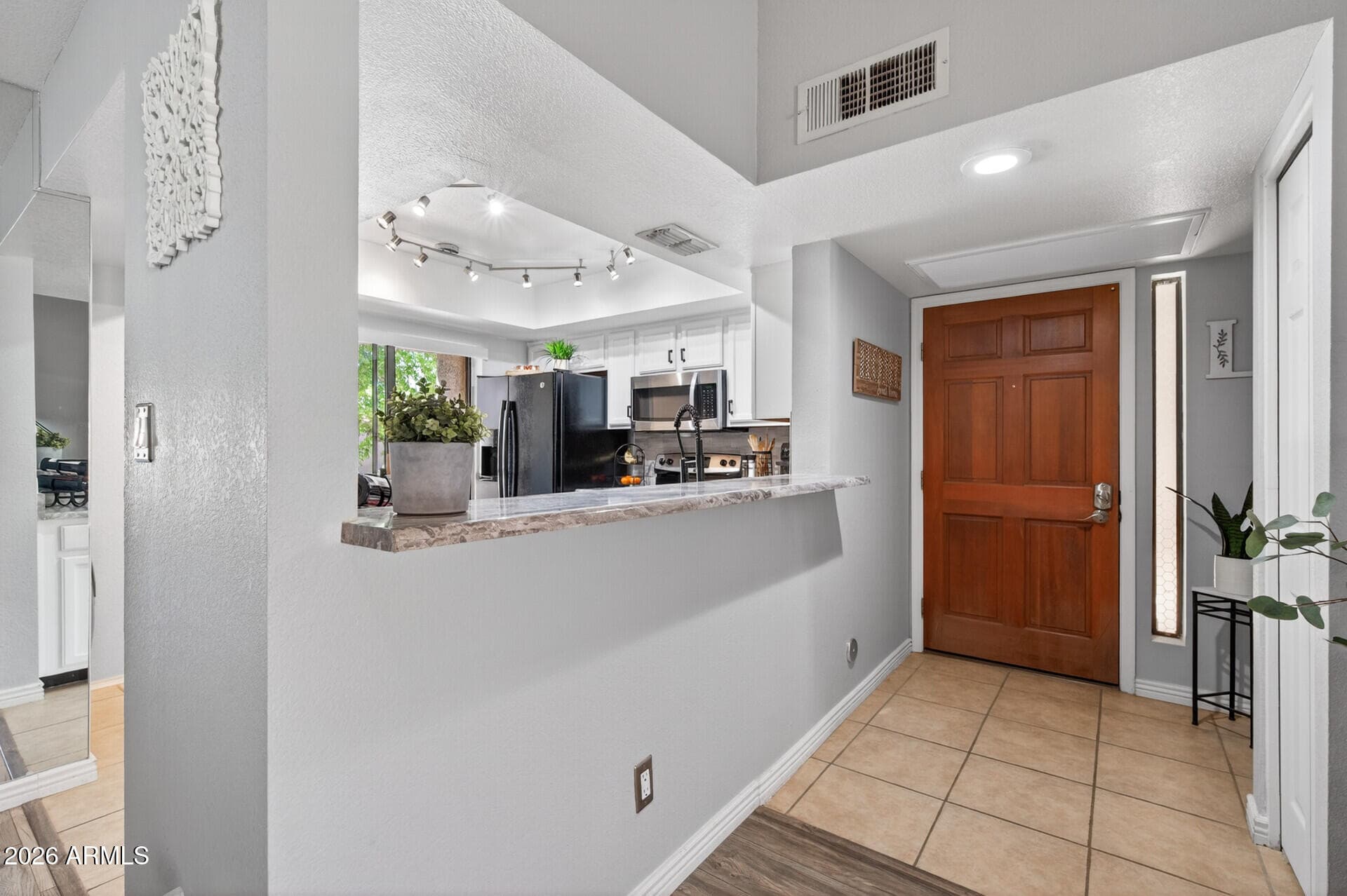 9450 N 94th Pl 205 — photo 2