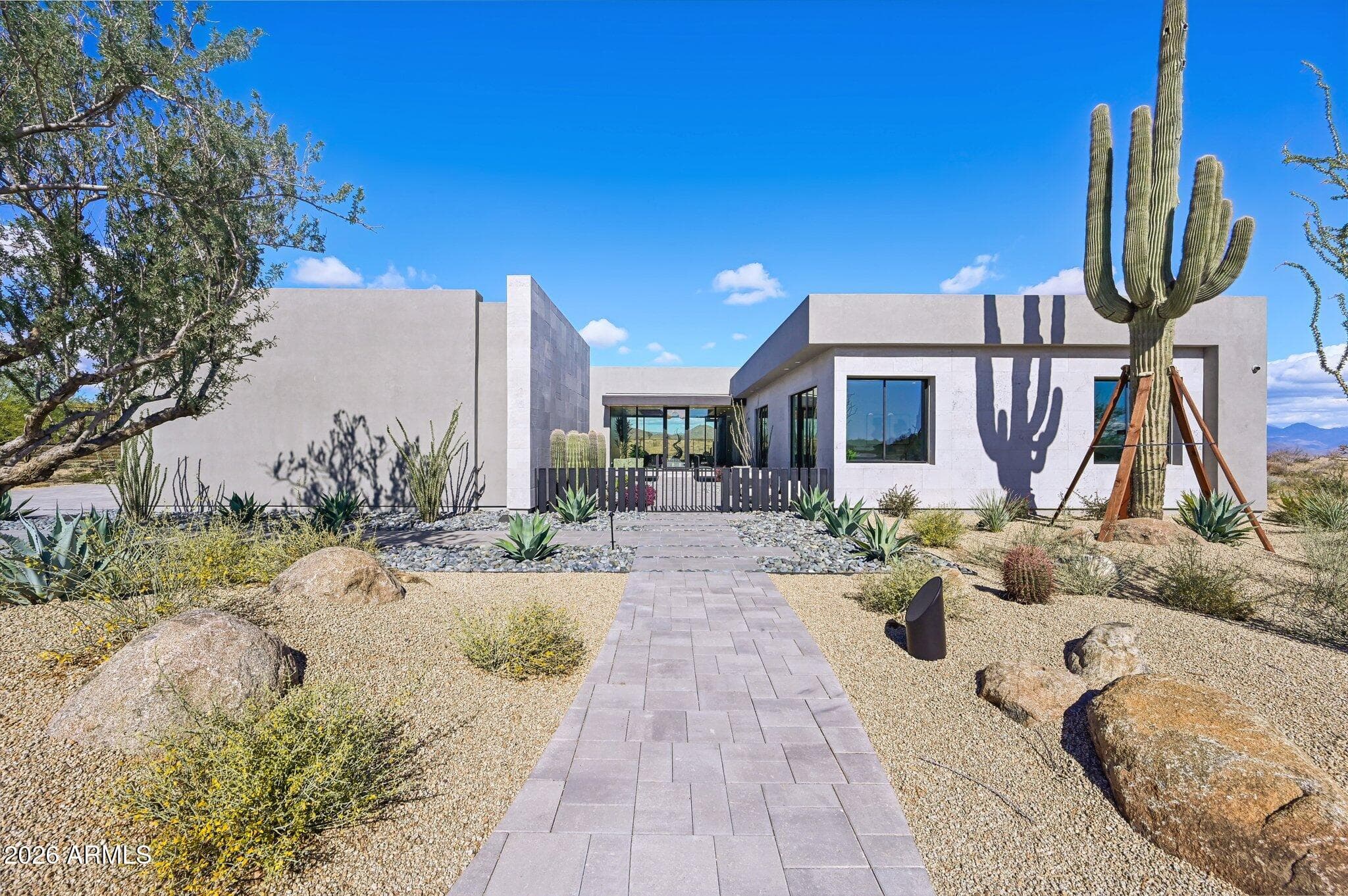 13004 E HARPER DR - Photo 1