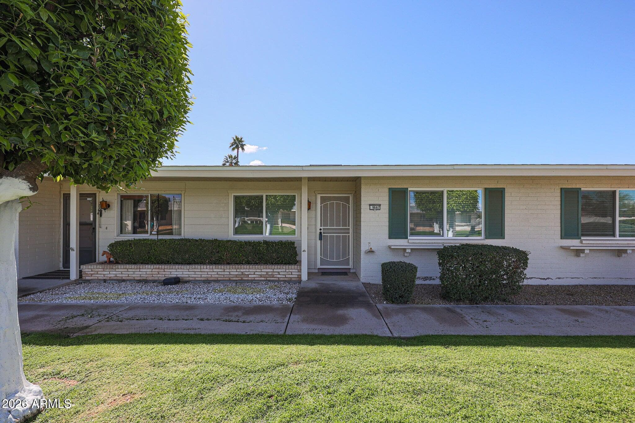 9667 N 111TH AVE - Photo 34